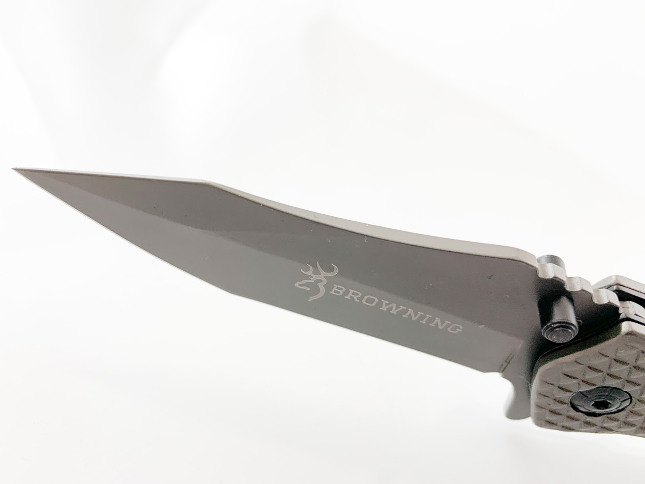 Сгъваем нож полуавтоматичен Browning X66