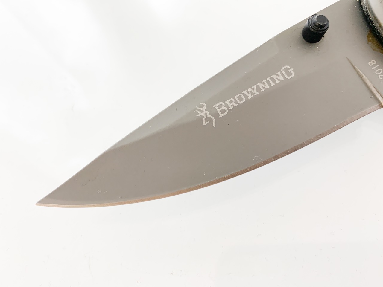 Browning 2018 - Сгъваем автоматичен нож с иноксово покритие на острието