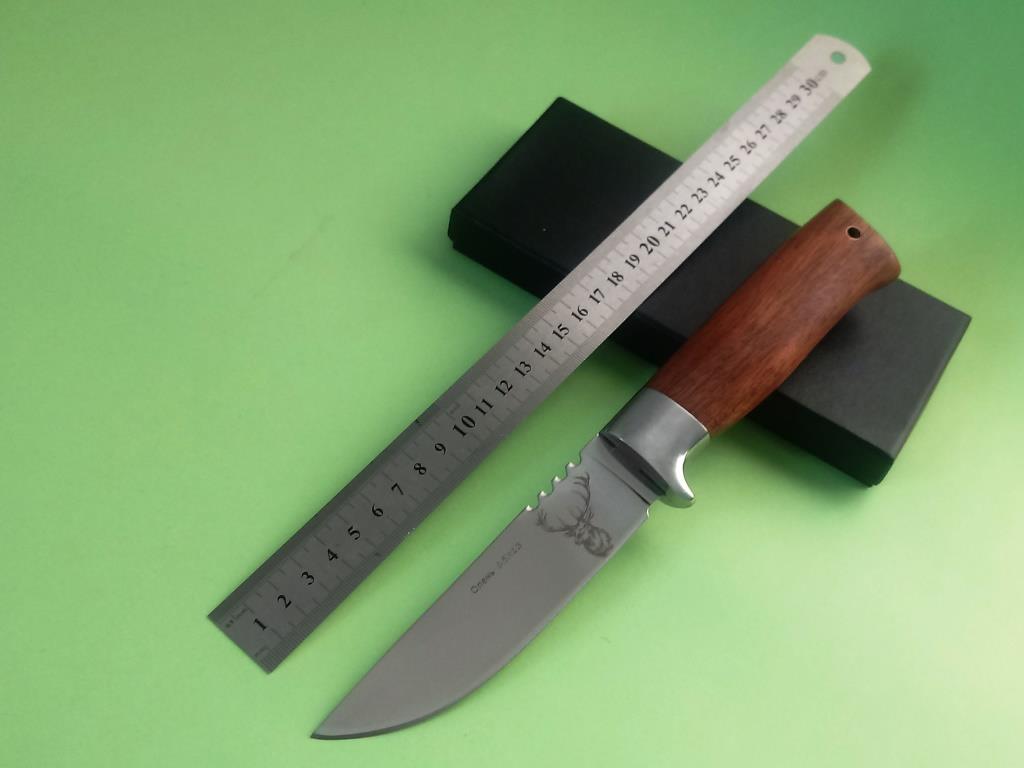 Руски ловен нож с гравиран Оленъ на острието-стал 65х13