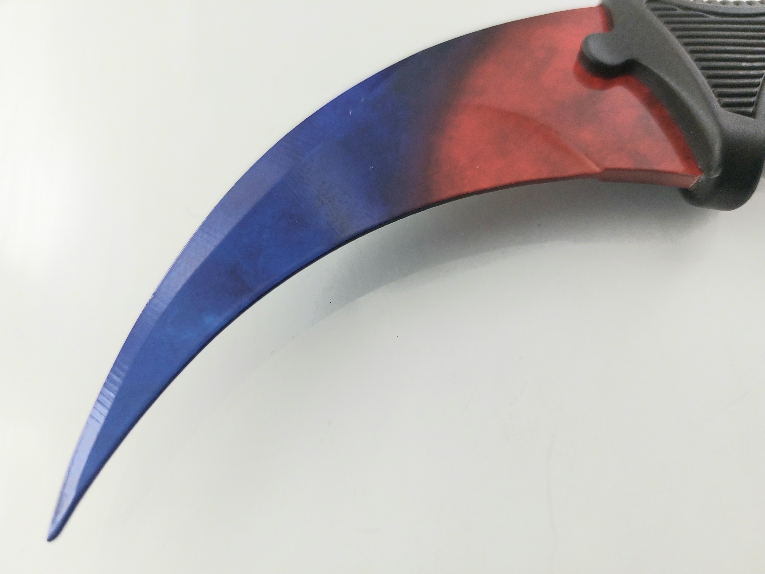 CS GO - Шарен karambit карамбит нож за тренировка начинаещи незаточен CS GO - Шарен karambit карамбит нож за тренировка начинаещи незаточен