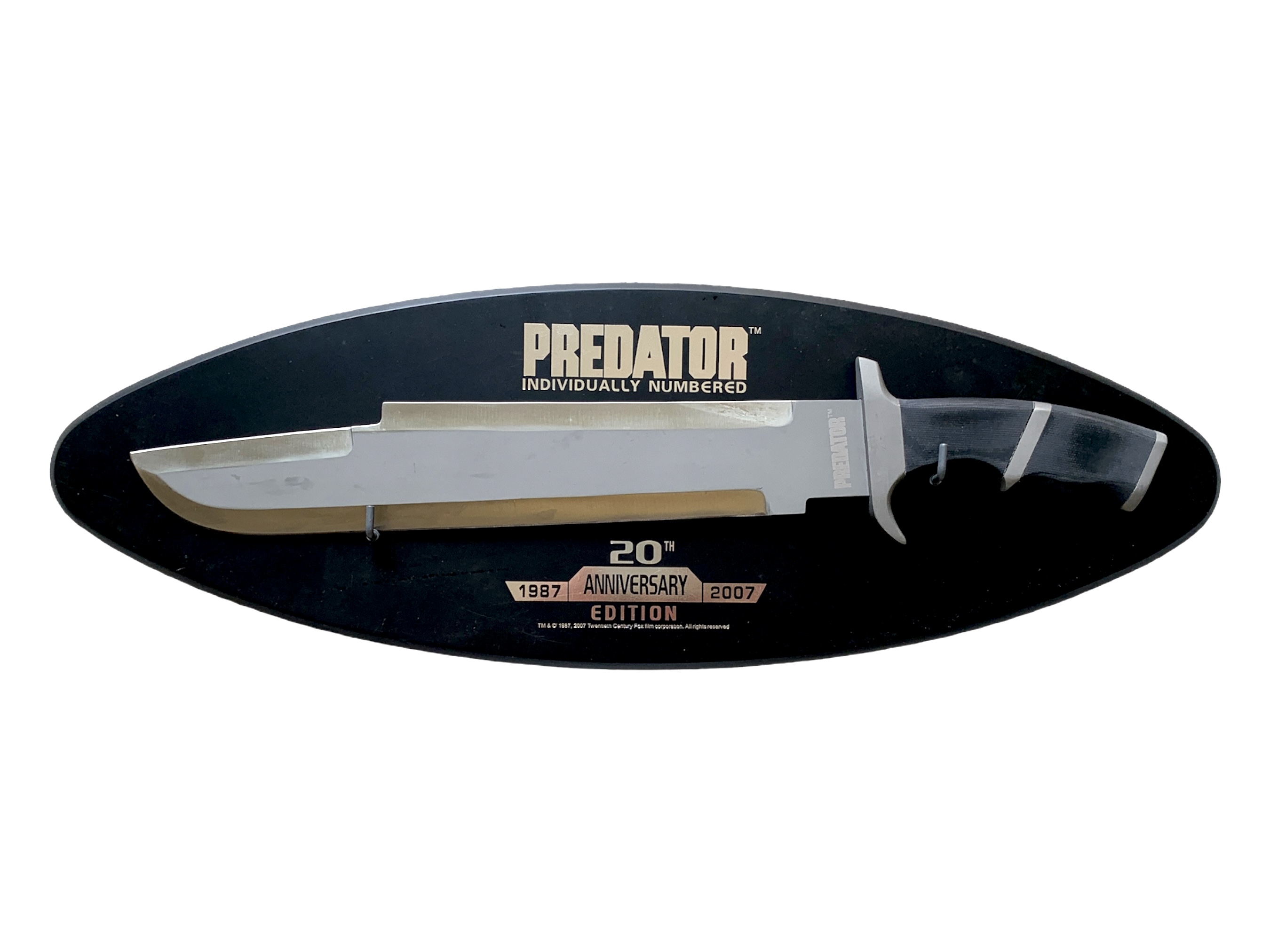Дивият Нож от филма Хищникът (1987) Predator колекционерски нож с поставка за стена