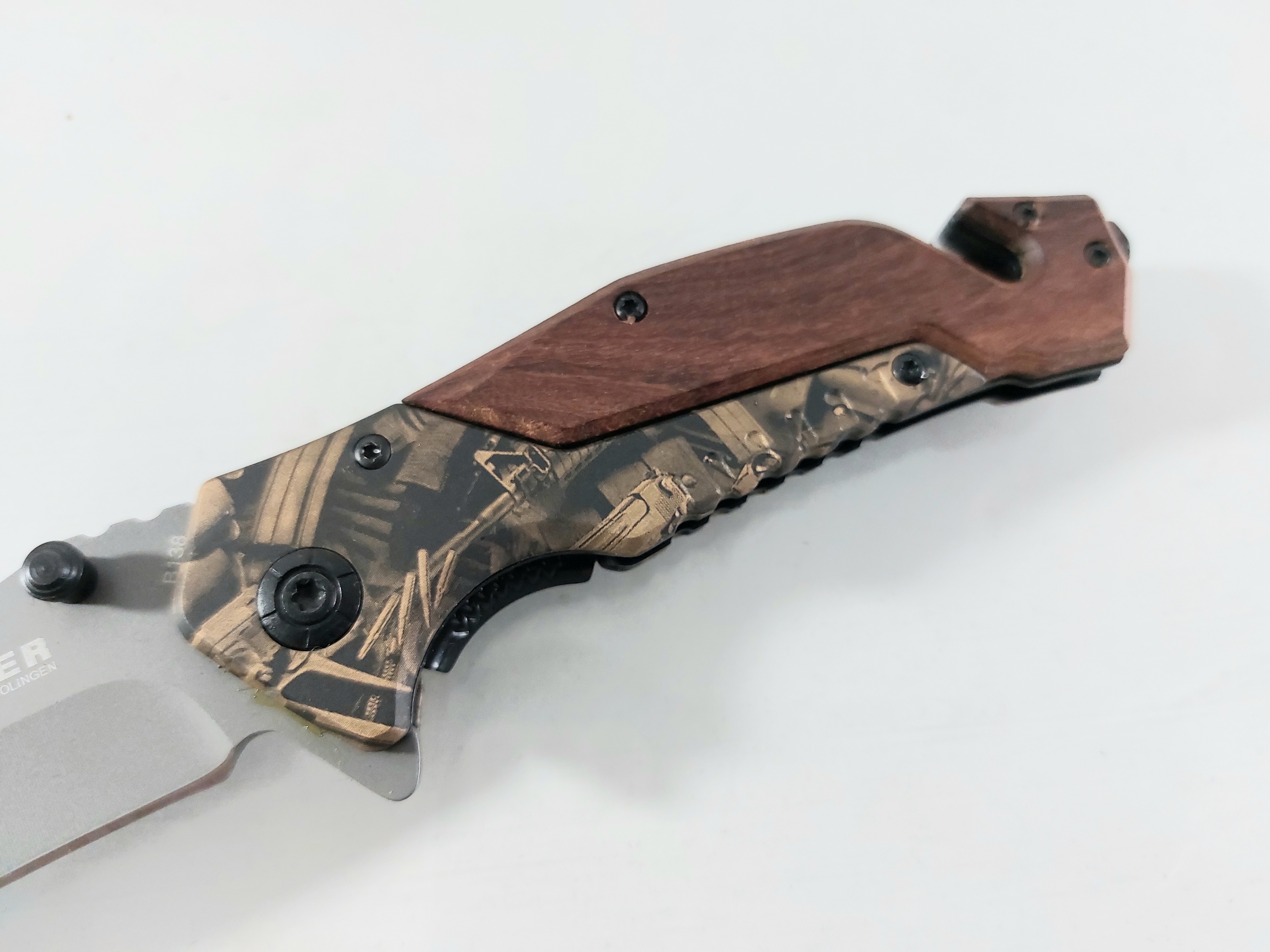 Сгъваем автоматичен масивен джобен нож - Boker B138 Сгъваем автоматичен масивен джобен нож - Boker B138