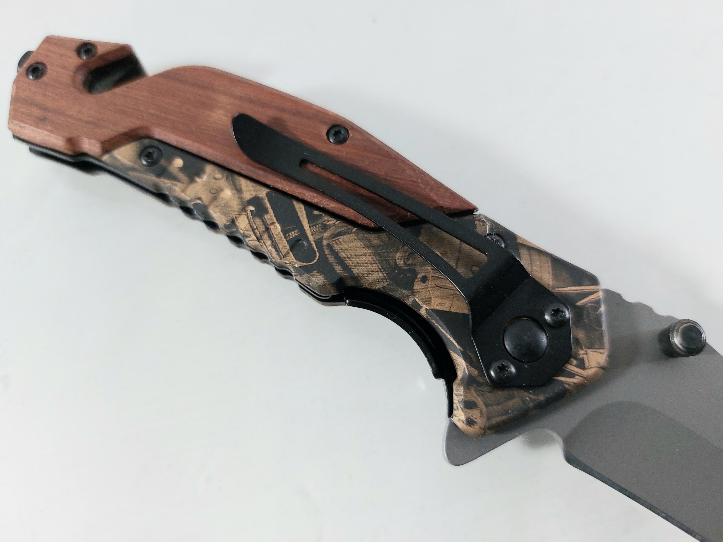 Сгъваем автоматичен масивен джобен нож - Boker B138 Сгъваем автоматичен масивен джобен нож - Boker B138