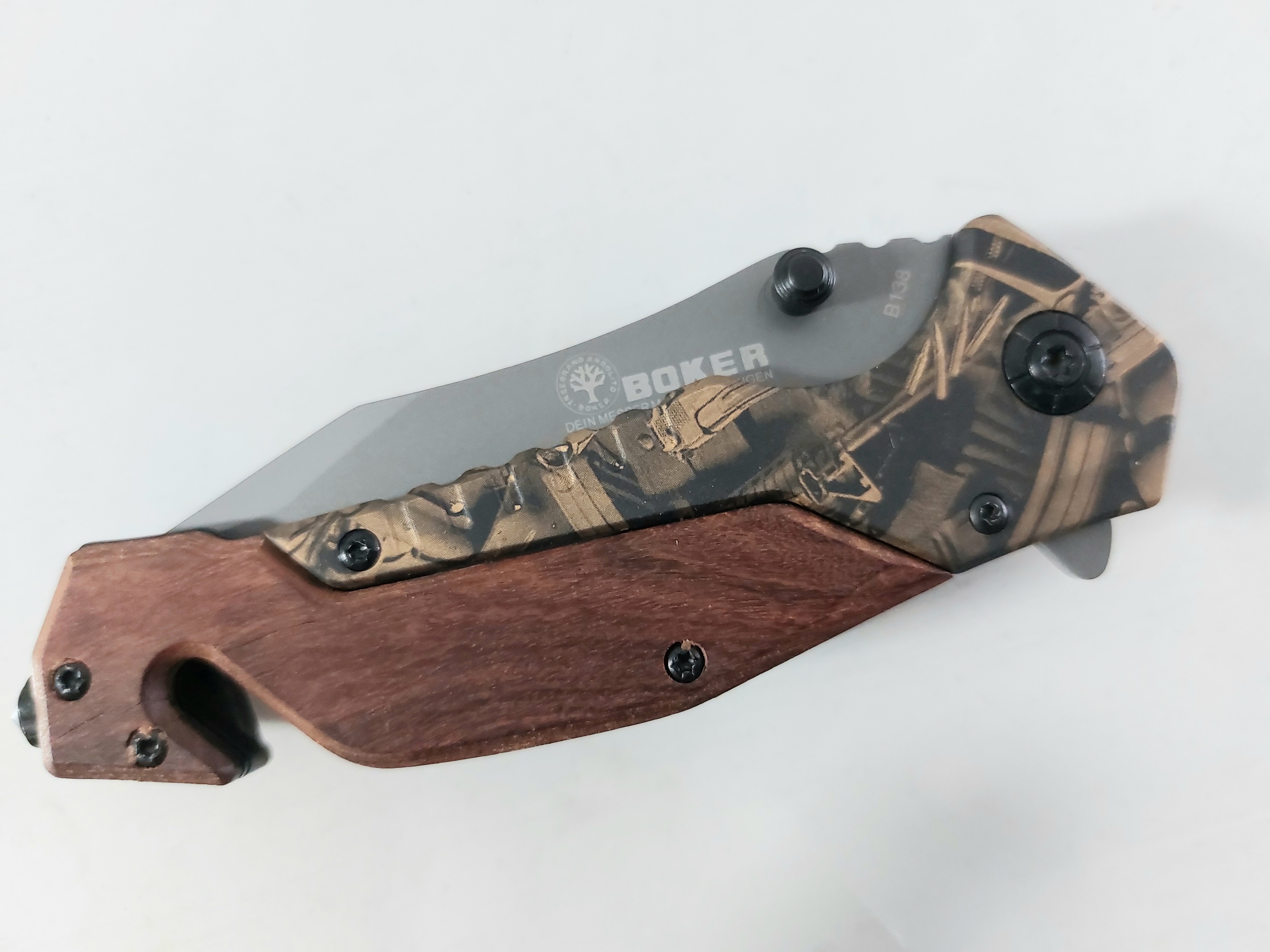 Сгъваем автоматичен масивен джобен нож - Boker B138 Сгъваем автоматичен масивен джобен нож - Boker B138