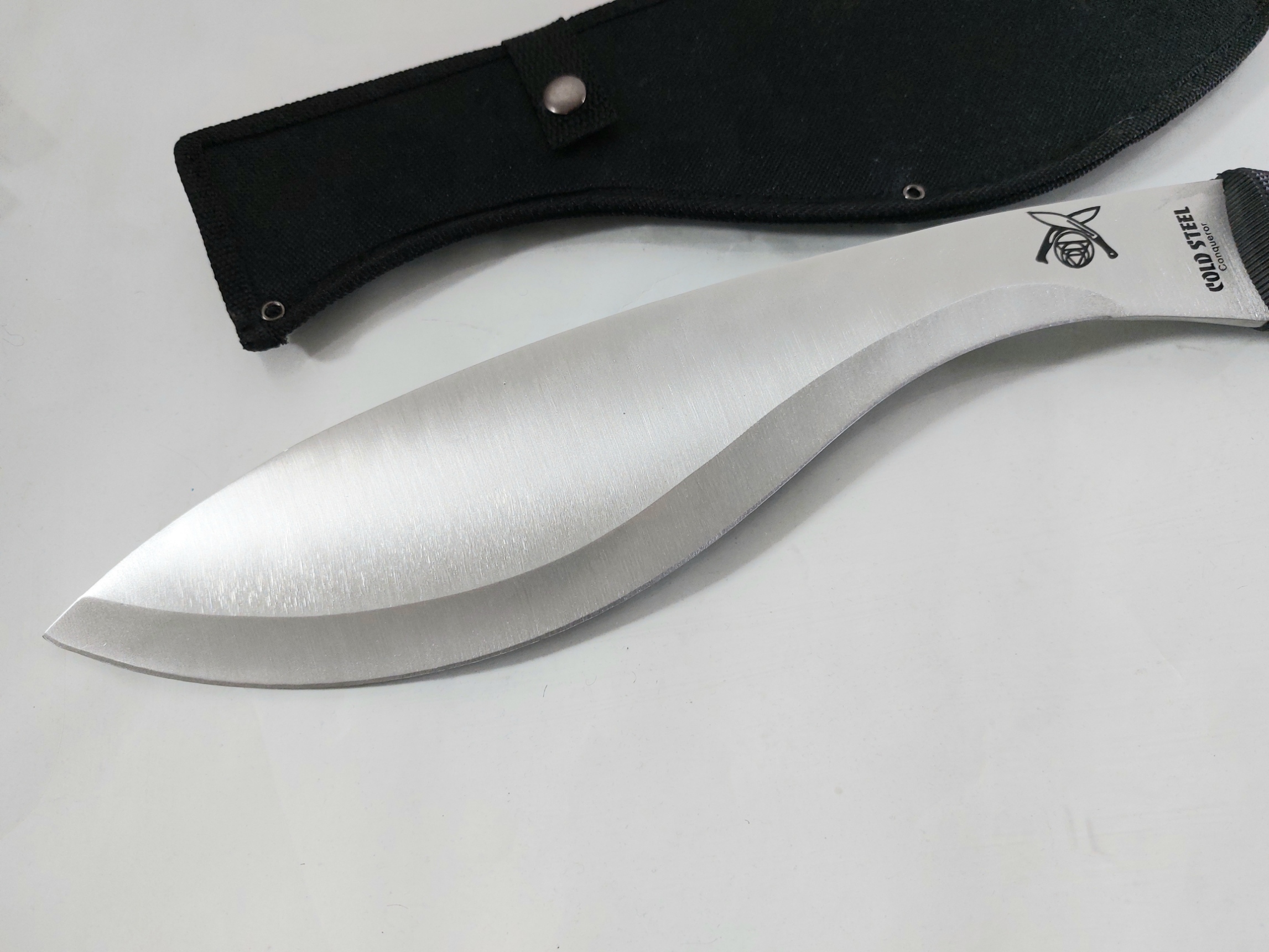 KUKRI Кукри с кания и вулканизирана дръжка