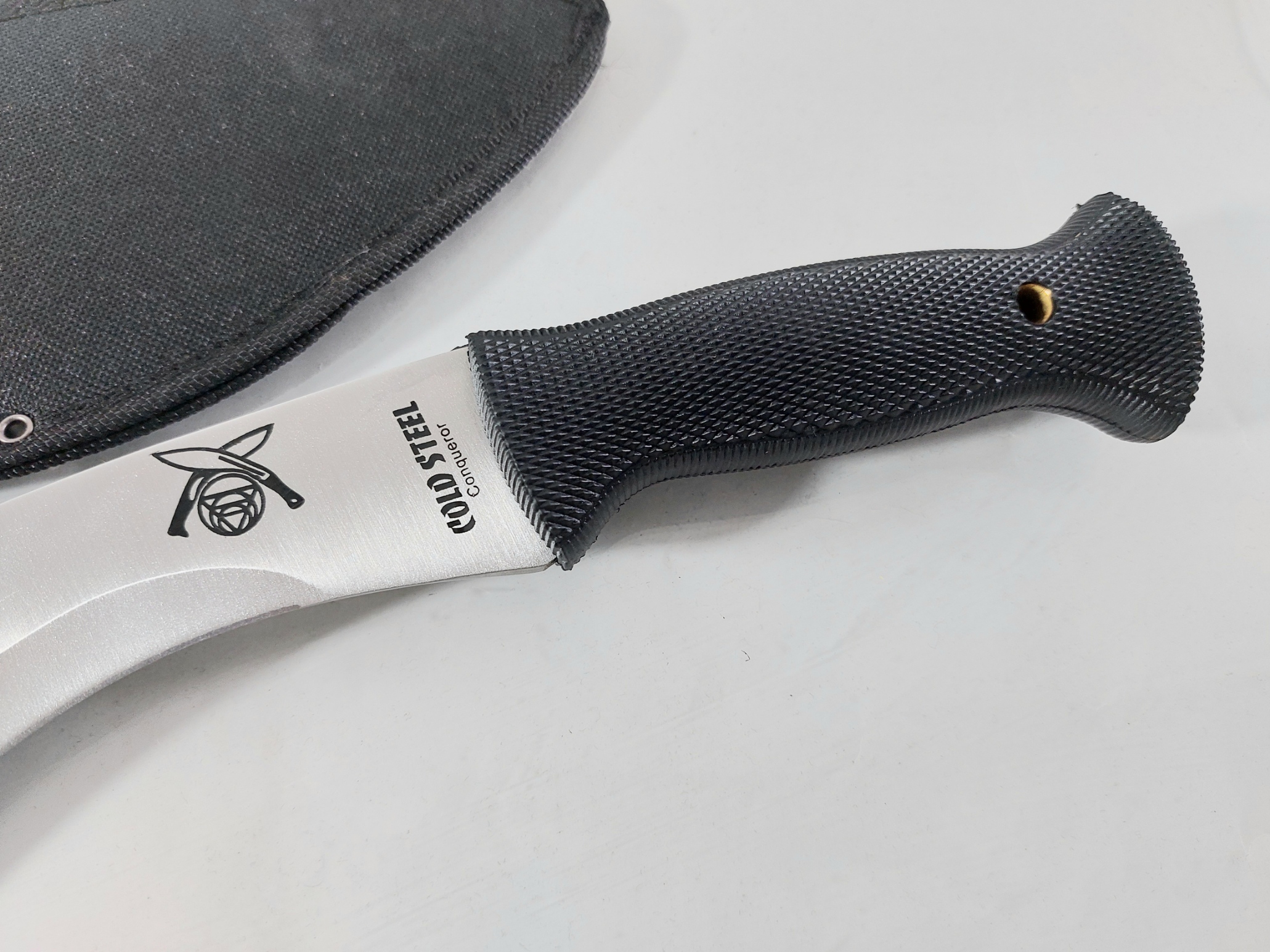 KUKRI Кукри с кания и вулканизирана дръжка