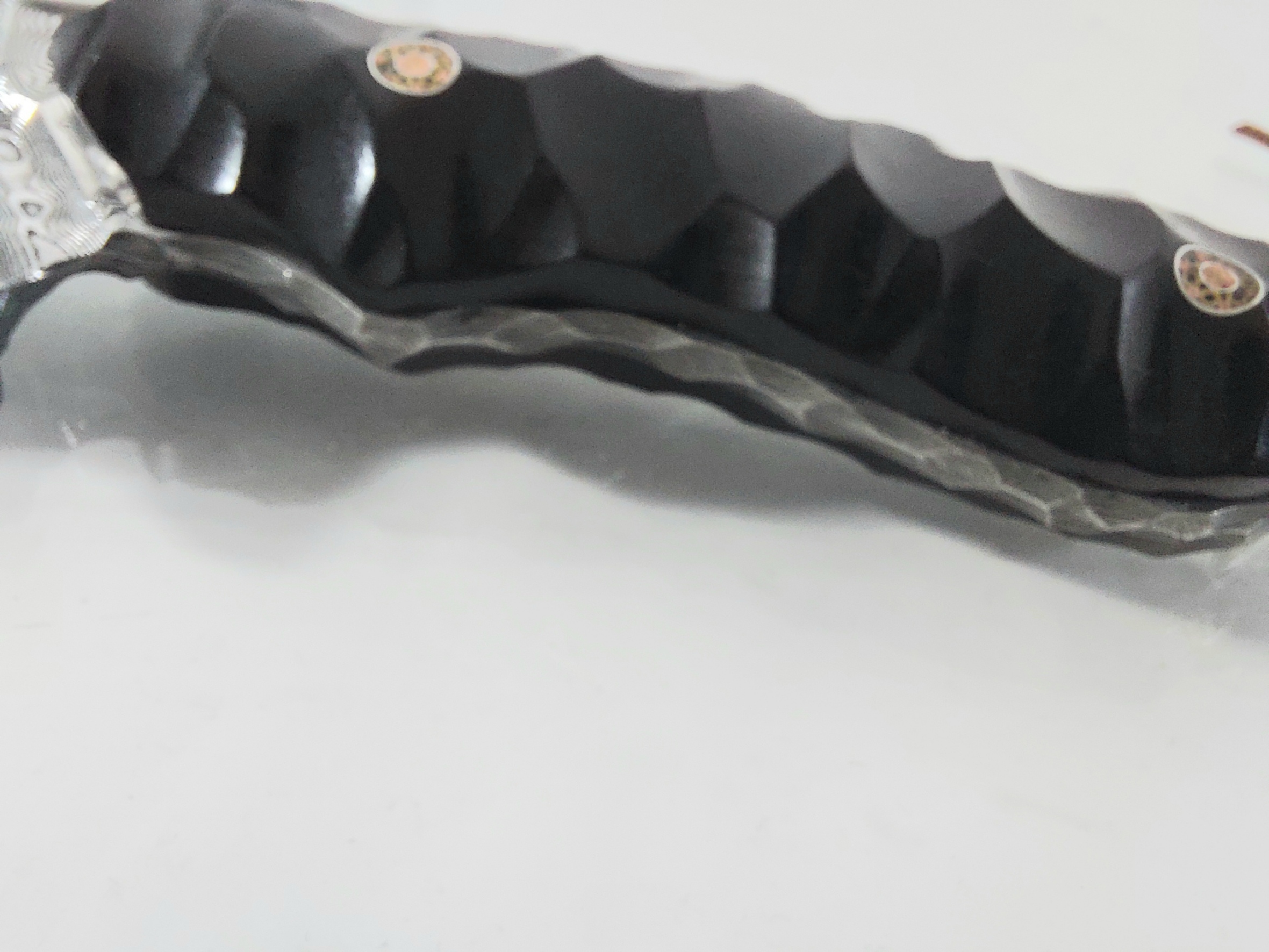 Ловен нож ръчно направен от дамаска японска стомана футуристичен дизайн