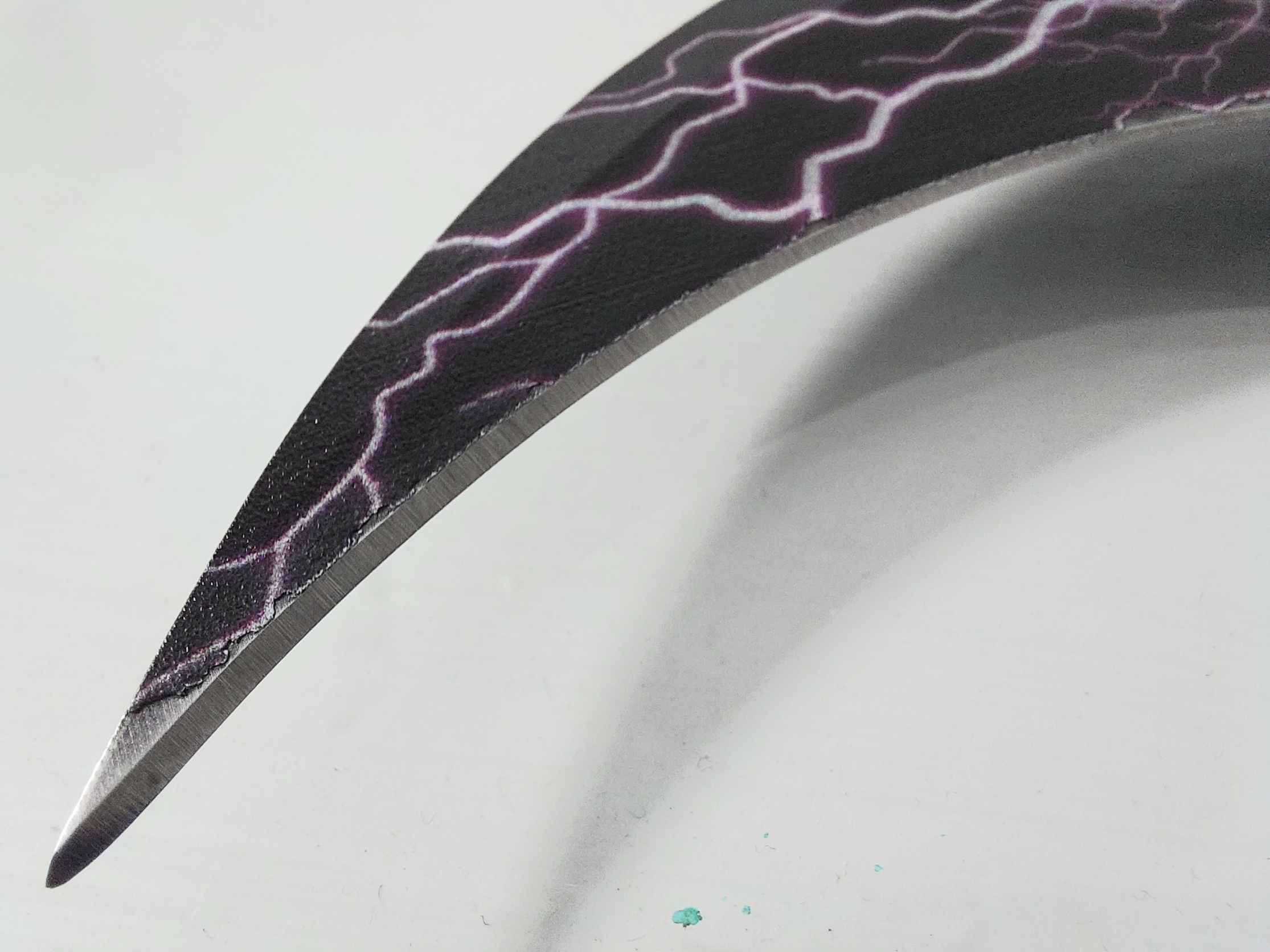 Storm CS GO - karambit карамбит нож остър като бръснач Storm CS GO - karambit карамбит нож остър като бръснач