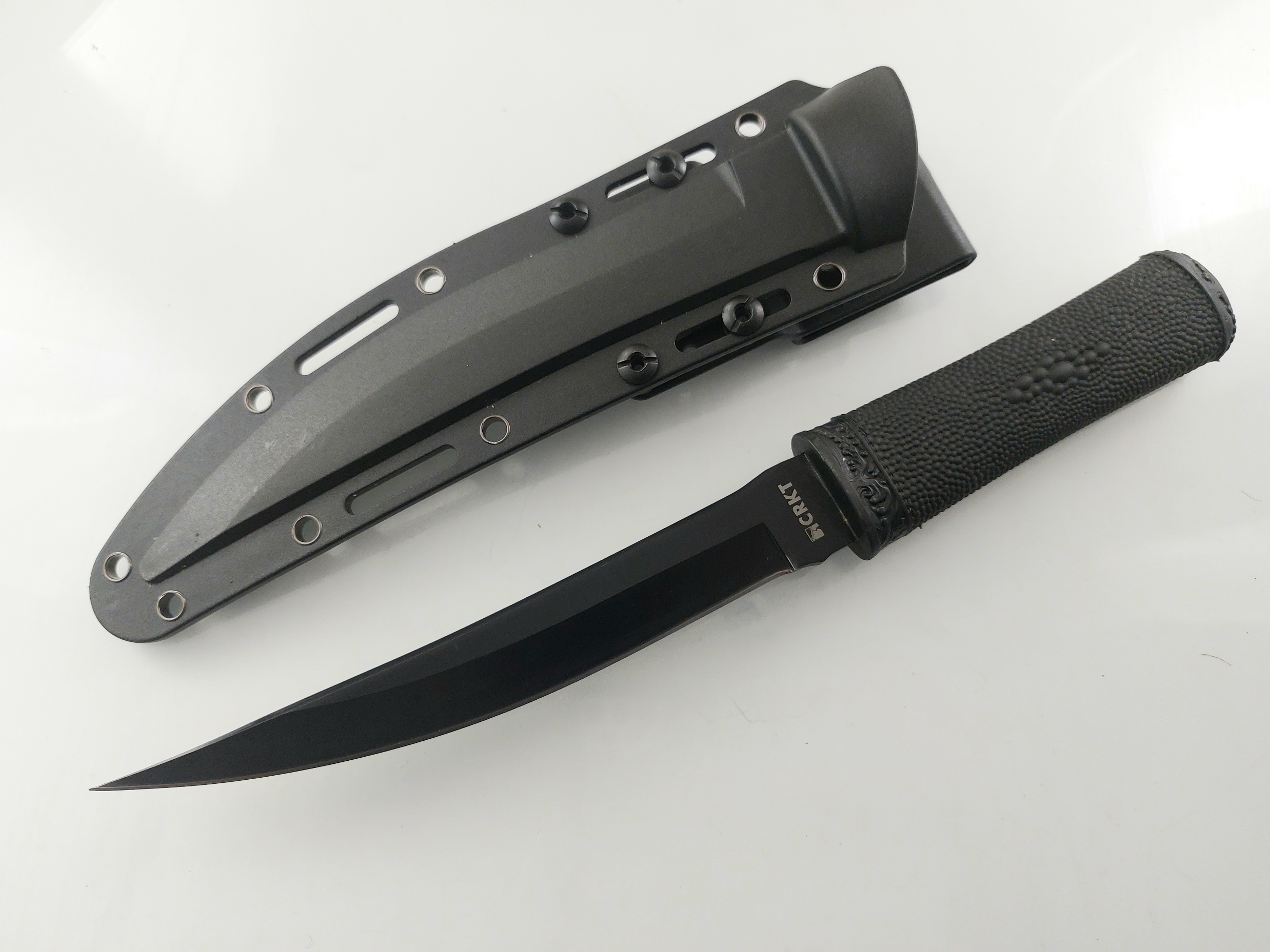 Тактически военен нож тип кама уникалната форма на острието с Kydex калъф Тактически военен нож тип кама уникалната форма на острието с Kydex калъф