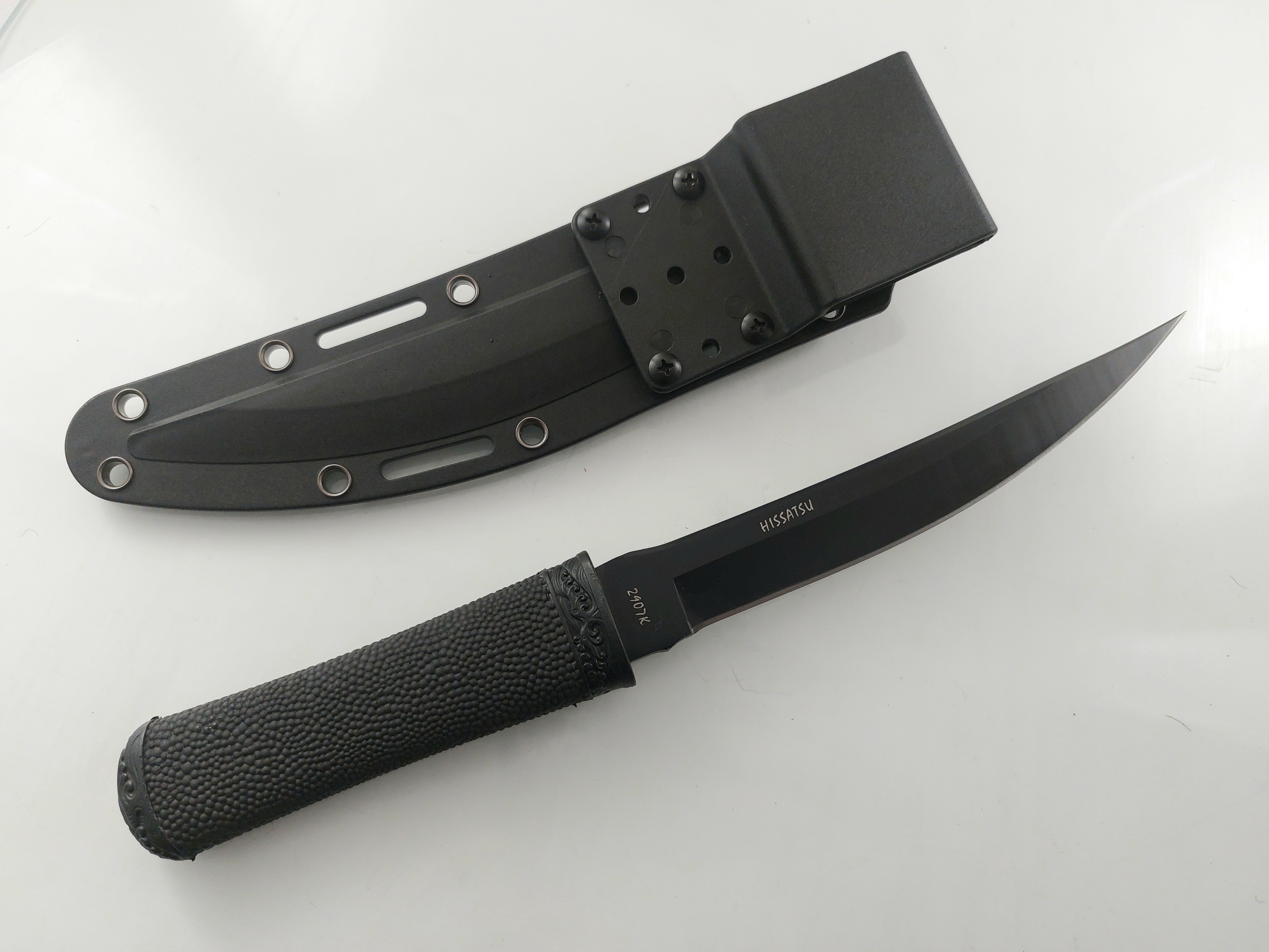 Тактически военен нож тип кама уникалната форма на острието с Kydex калъф Тактически военен нож тип кама уникалната форма на острието с Kydex калъф