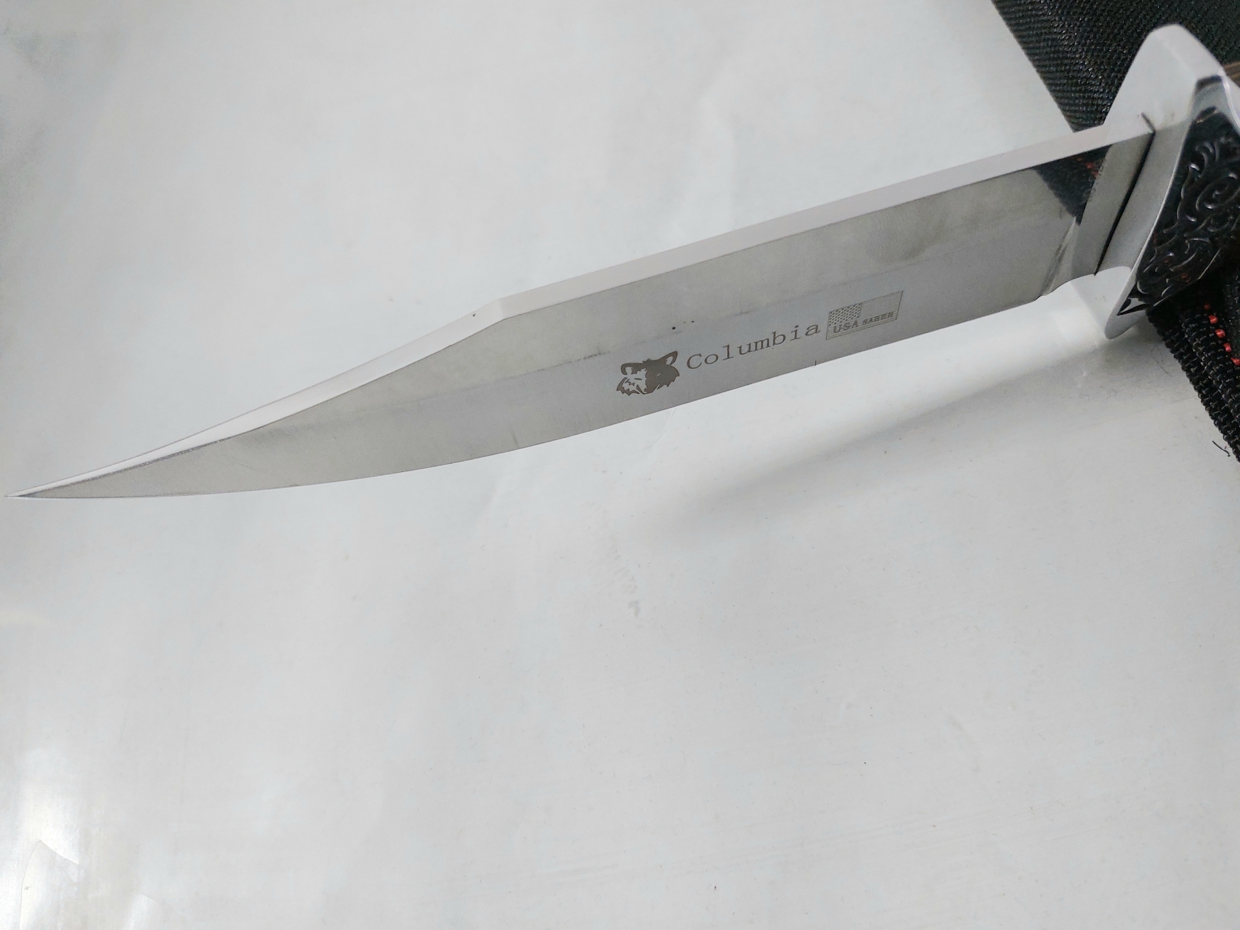 Великолепно балансиран ловен нож USA Columbia G29 Hunting knife за Америсканския пазар