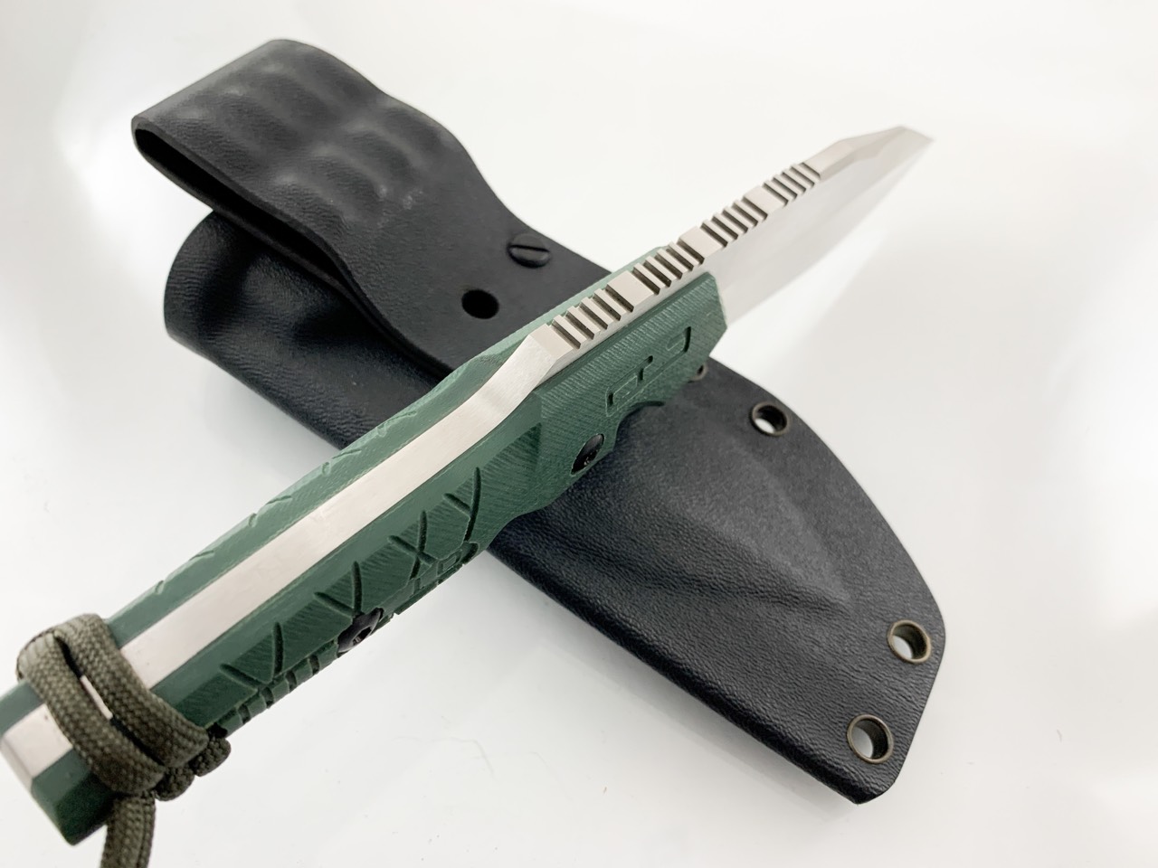 Малък нож с фиксирано острие VULCRN VUL CRN 154 Blade G10 Малък нож с фиксирано острие VULCRN VUL CRN 154 Blade G10