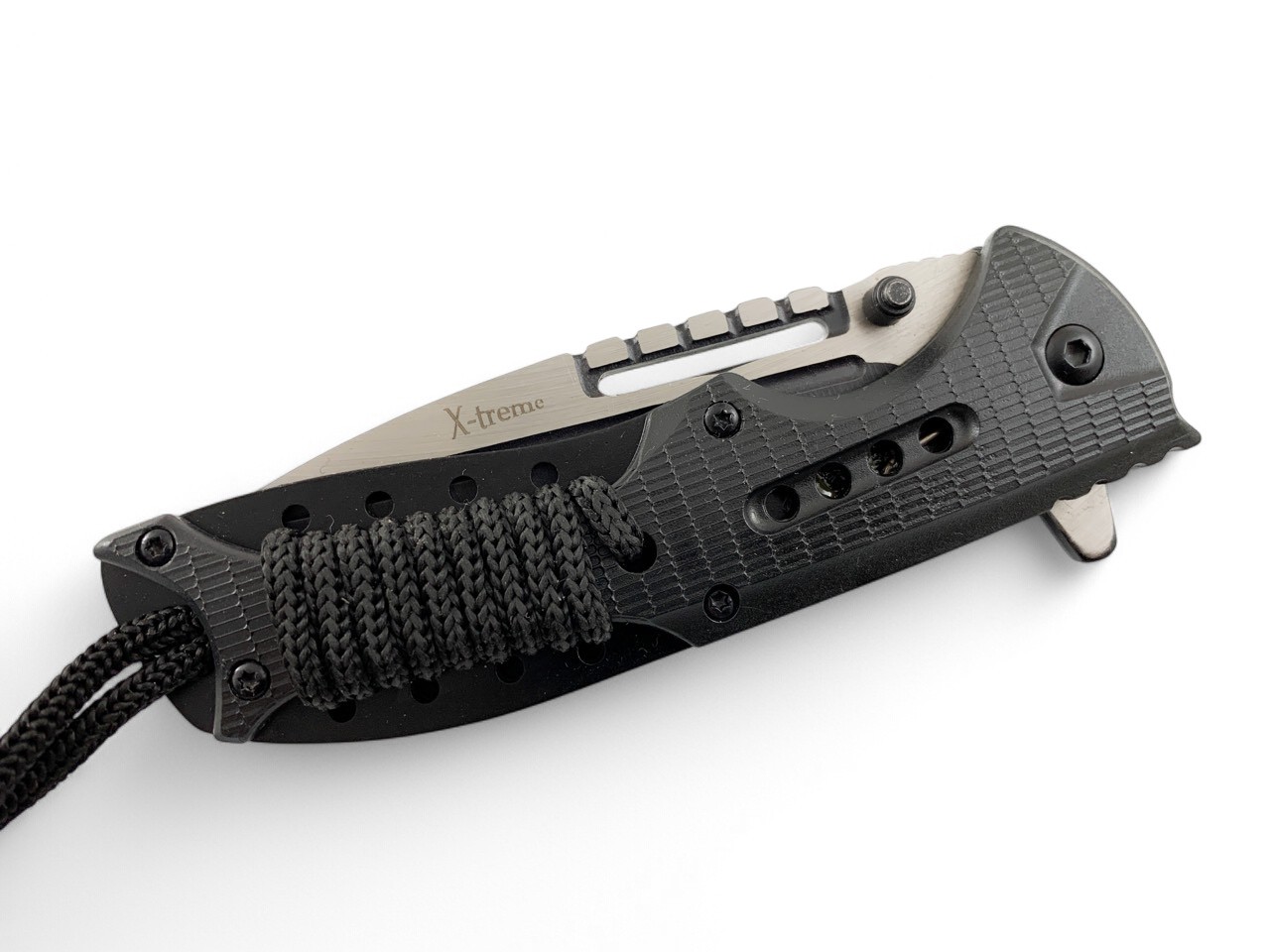 Острието на нож X-treme Tactical от 440C стомана