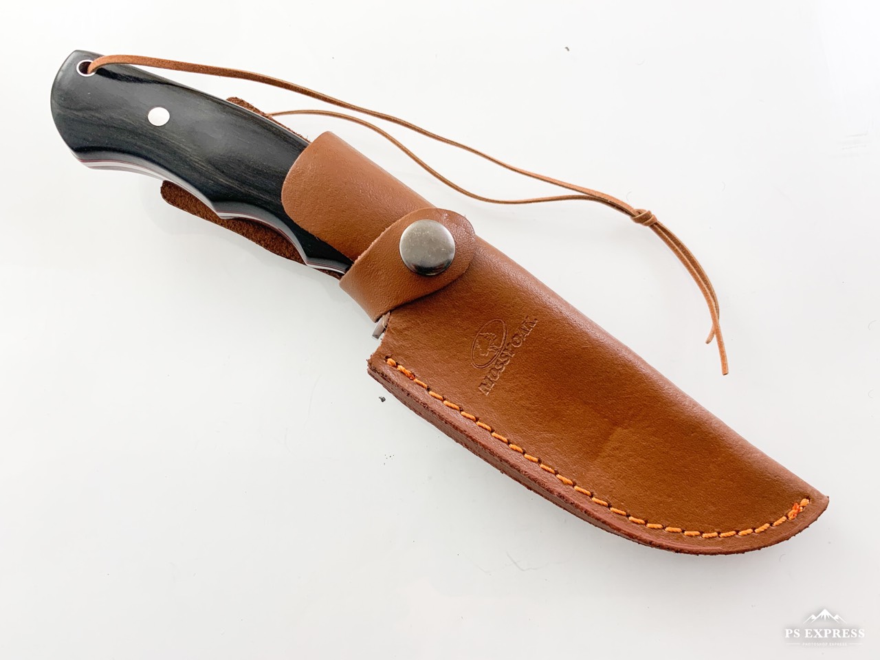 Руски ловен нож фултанг с гравиран Оленъ Елен на острието