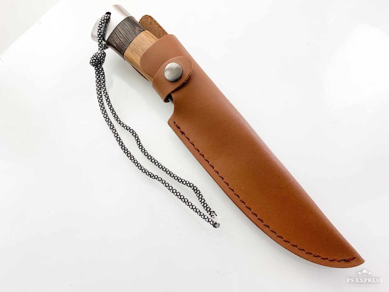 Руски ловен нож с кожена кания и паракорд - Медведев