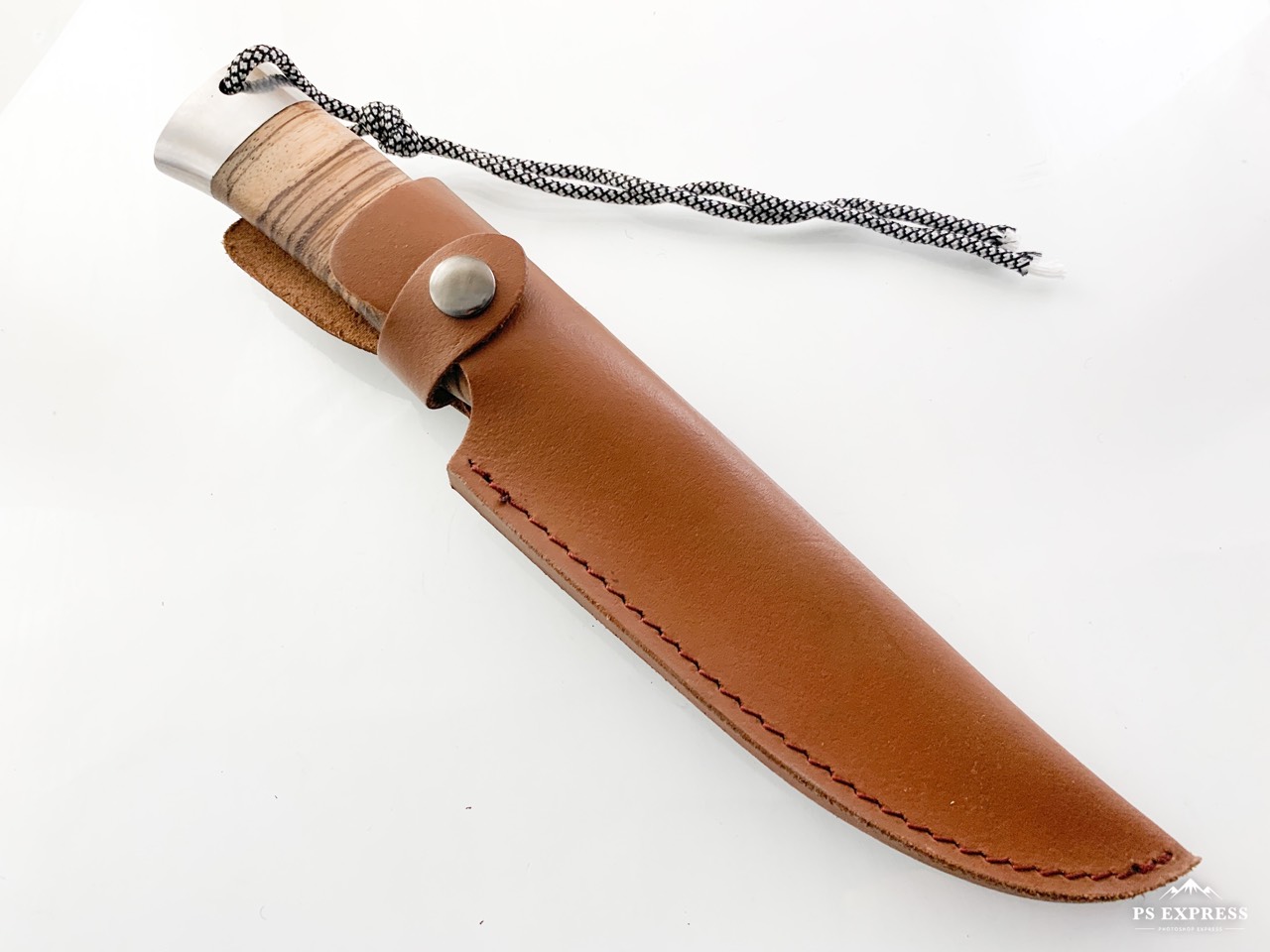 Руски ловен нож с гравирана Мечка на острието сталъ 65 х13