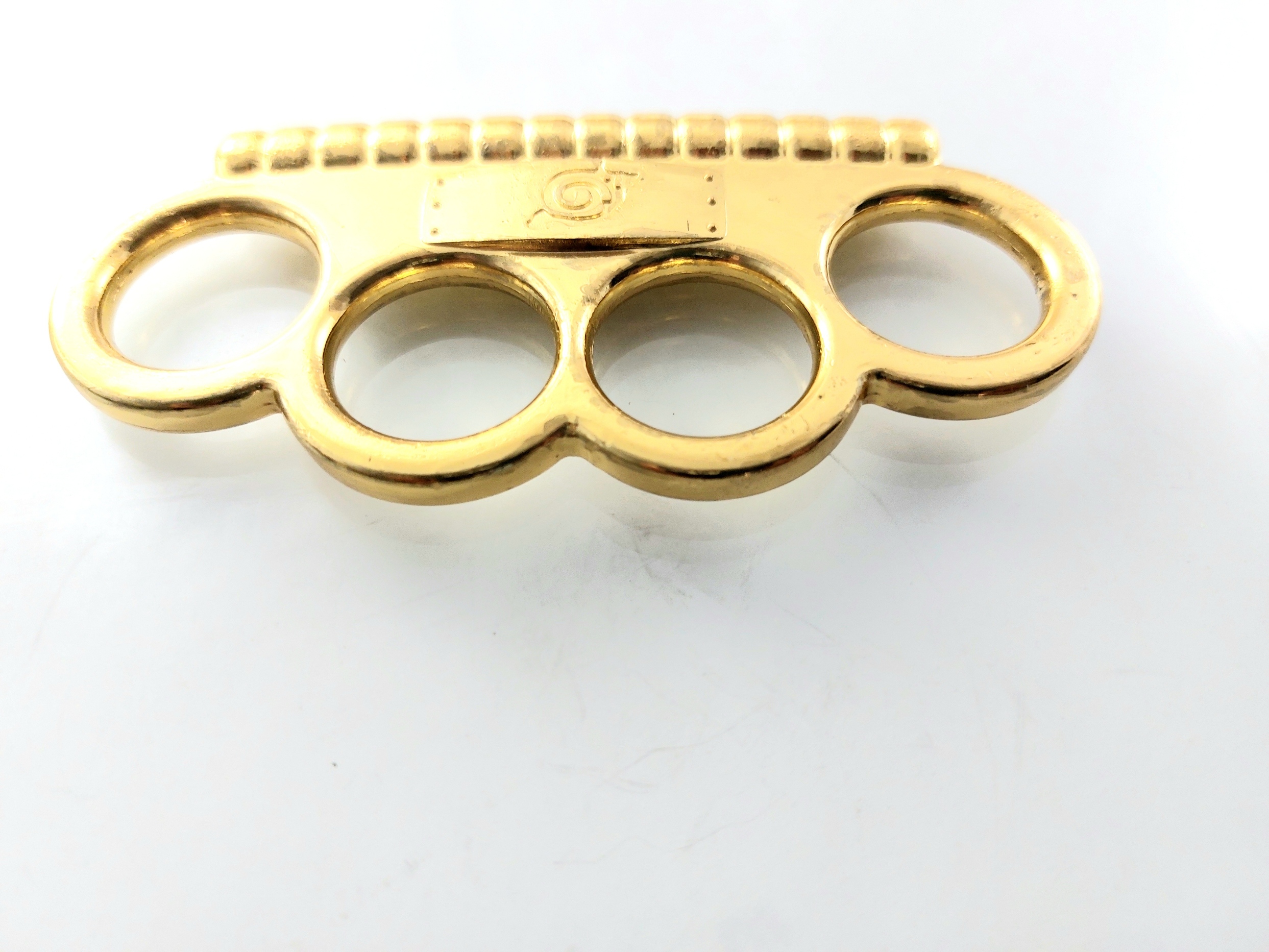 Метален бокс за колекция златист цвят класически модел Метален бокс за колекция златист цвят класически модел