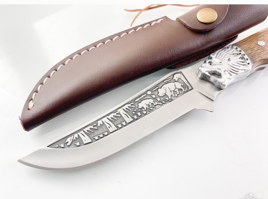 Руски ловен нож фултанг Лъв стомана 65х13 и кожена кания