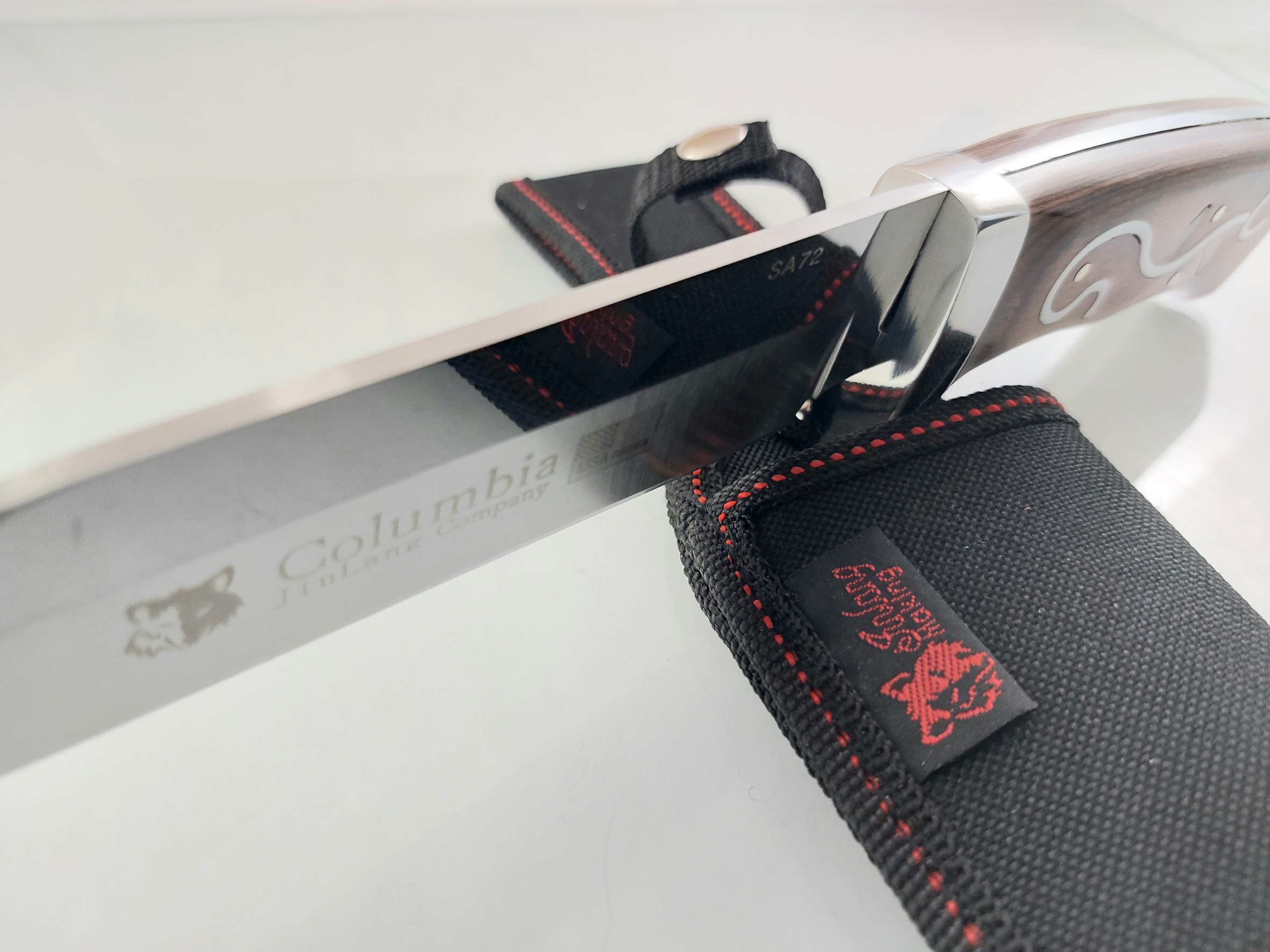 USA Columbia SA72 Hunting knife Ловен нож метален масивен за Америсканския пазар