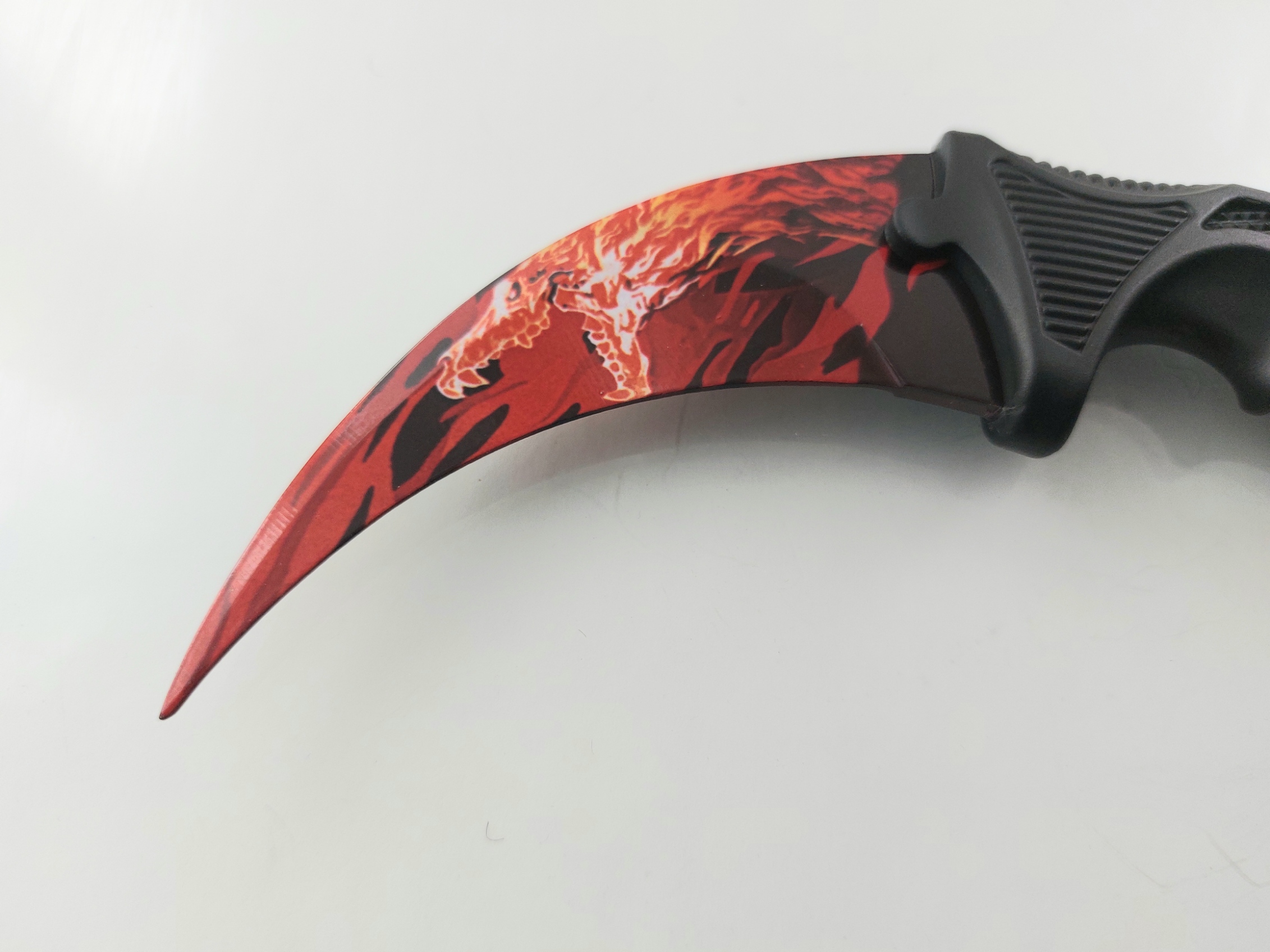 CS GO - червен дракон karambit карамбит нож за тренировка начинаещи незаточен