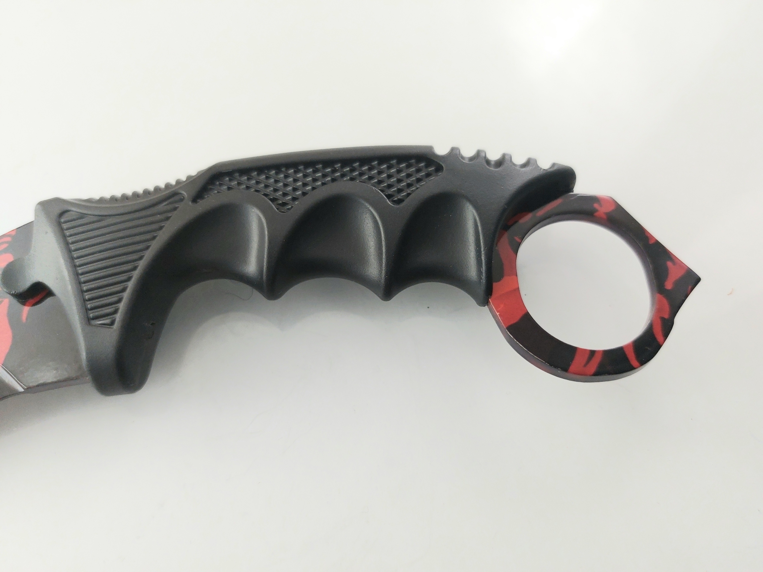CS GO - червен дракон karambit карамбит нож за тренировка начинаещи незаточен
