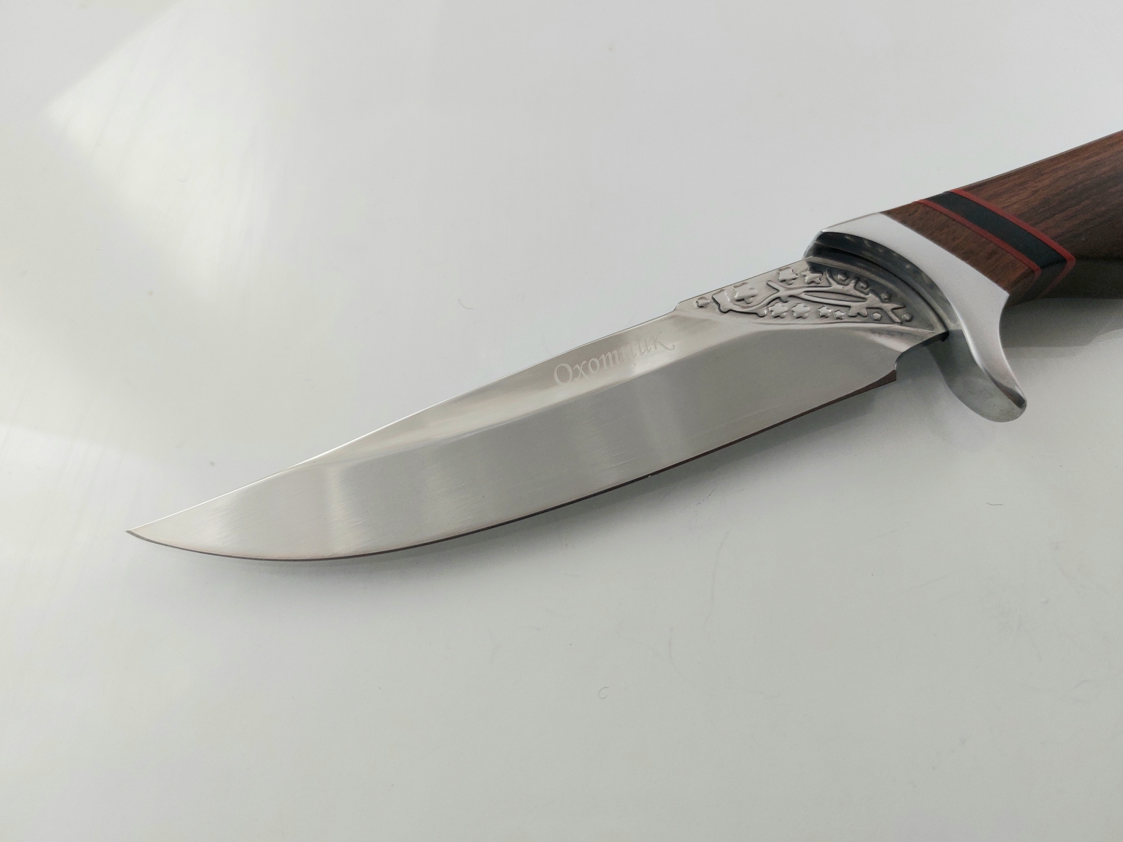 Руски ловен нож с метални гардове - Охотник стал 65х13