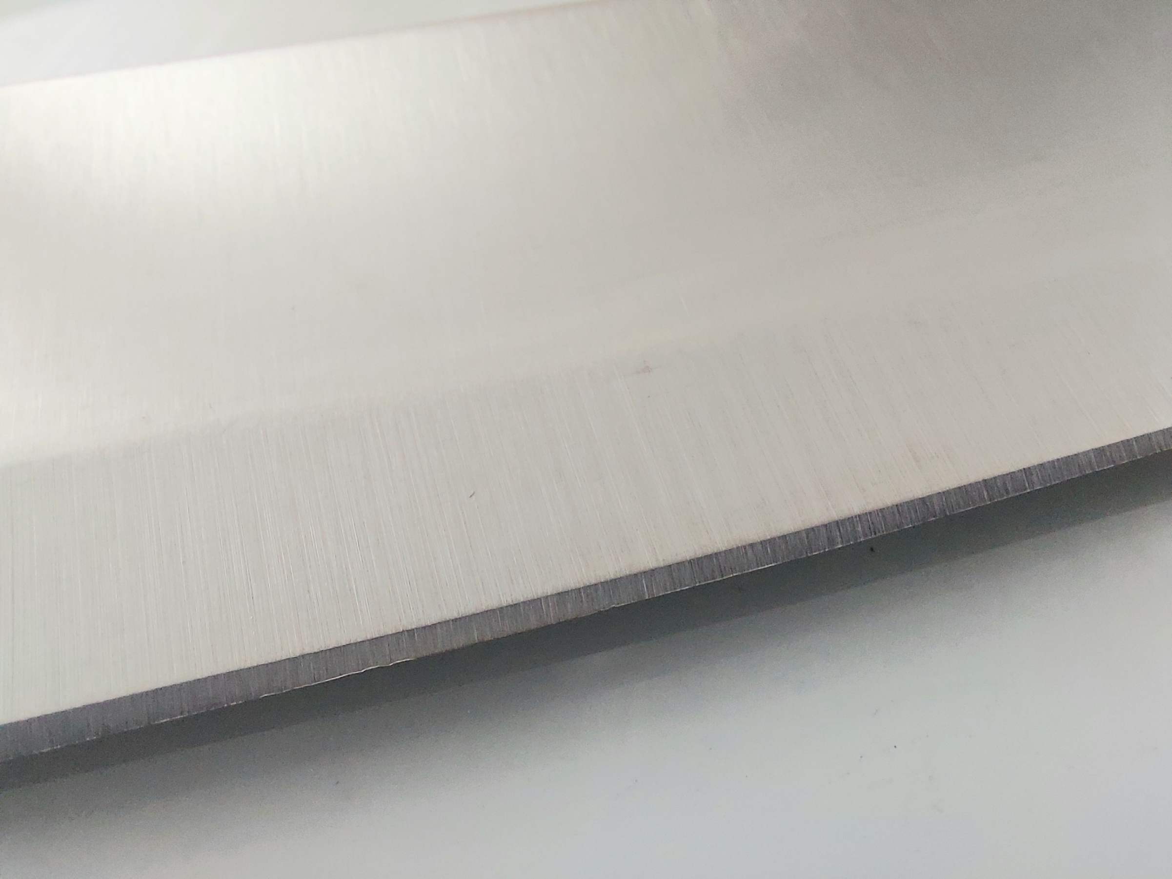 Професионален кухненски нож Chef knife с удобна метална ергономична дръжка