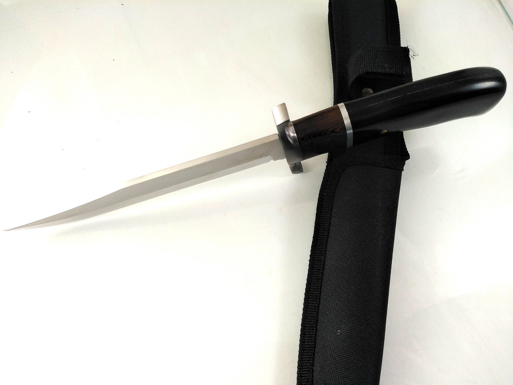 Ловен нож масивен и здрав дизайн Bowie