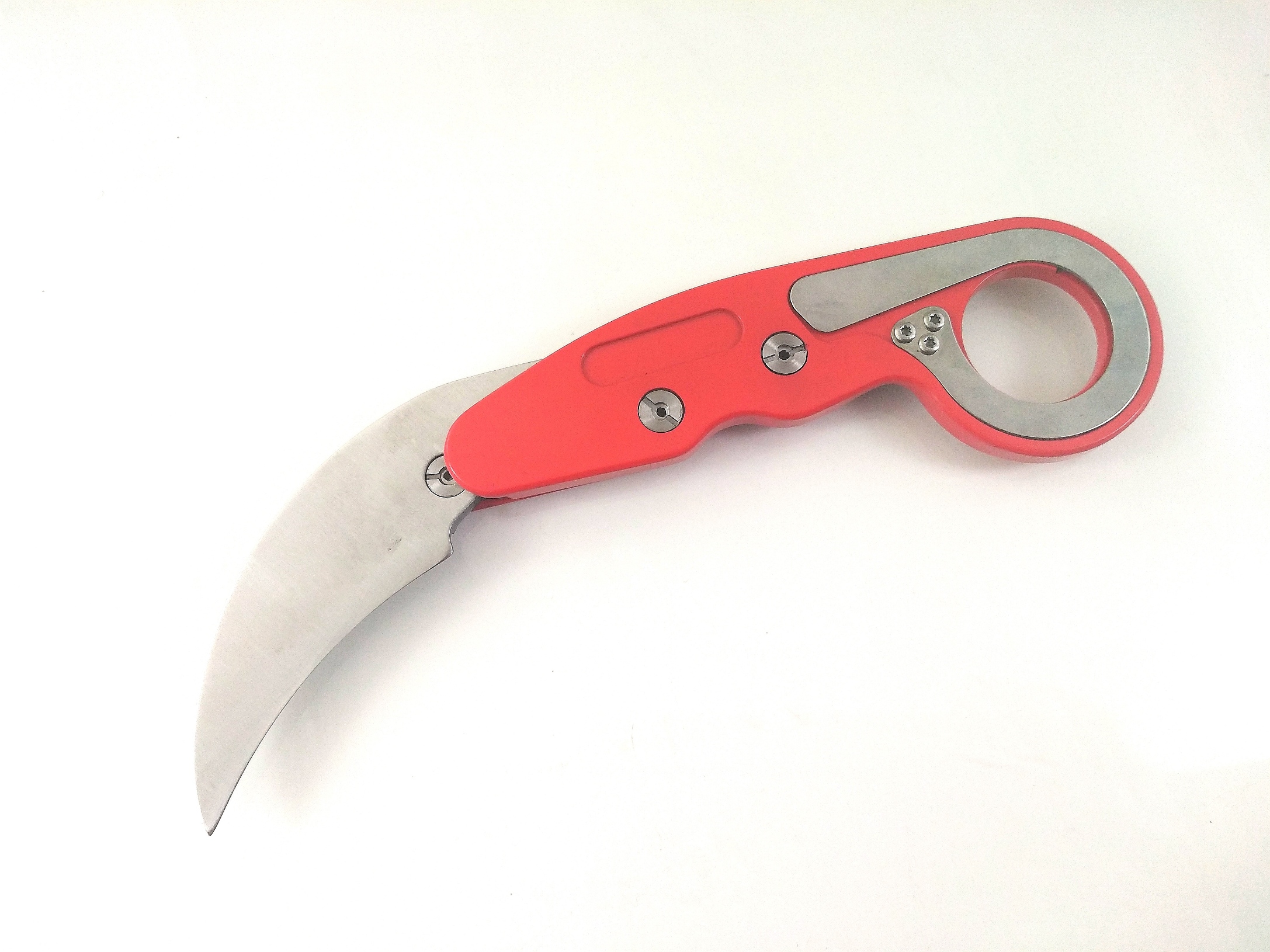 Тактически нож карамбит дизайн взаимстван от Provoke Kinematic RED color