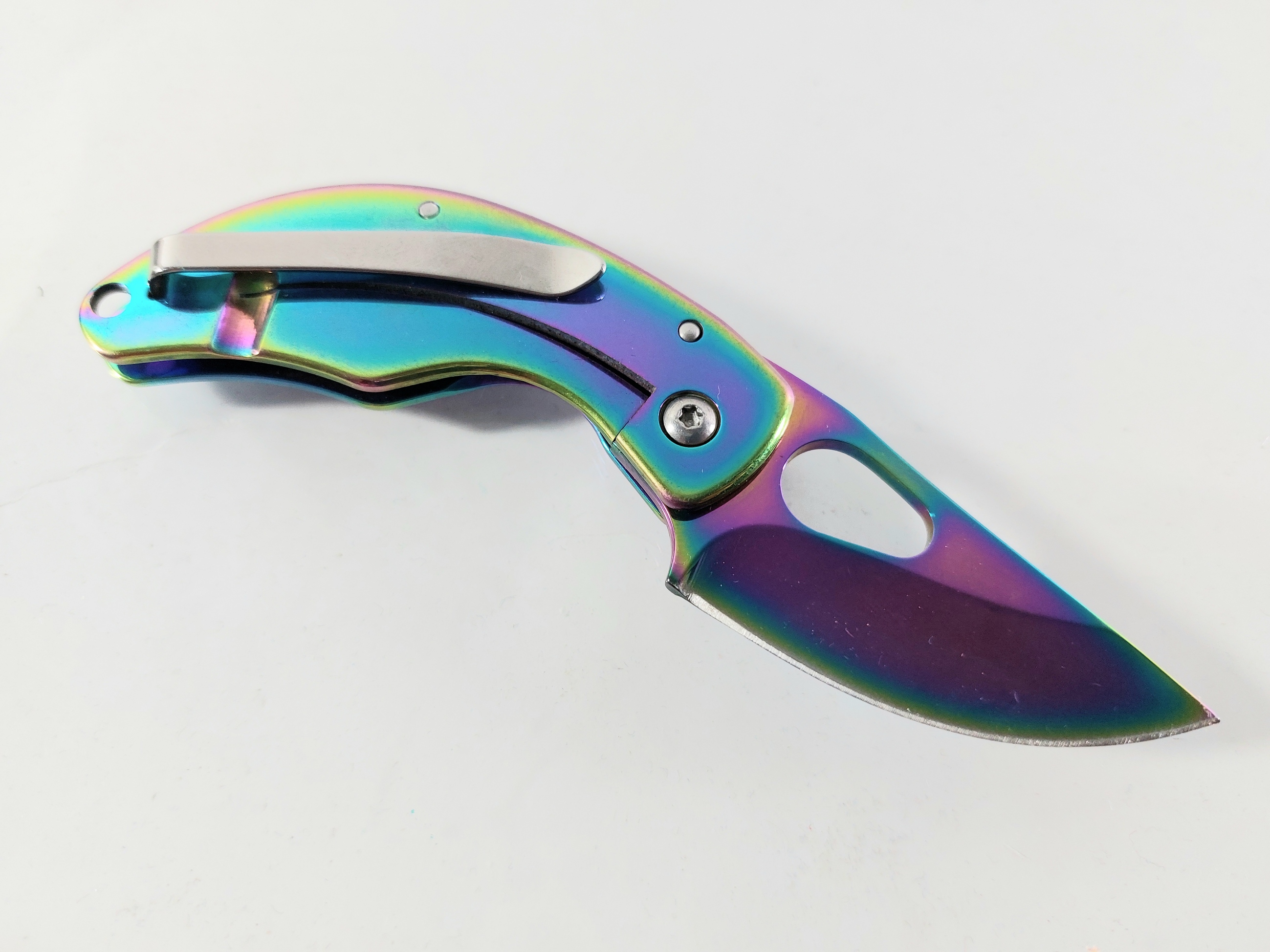 Малко сгъваемо джобно метално ножче F87 Rainbow Малко сгъваемо джобно метално ножче F87 Rainbow