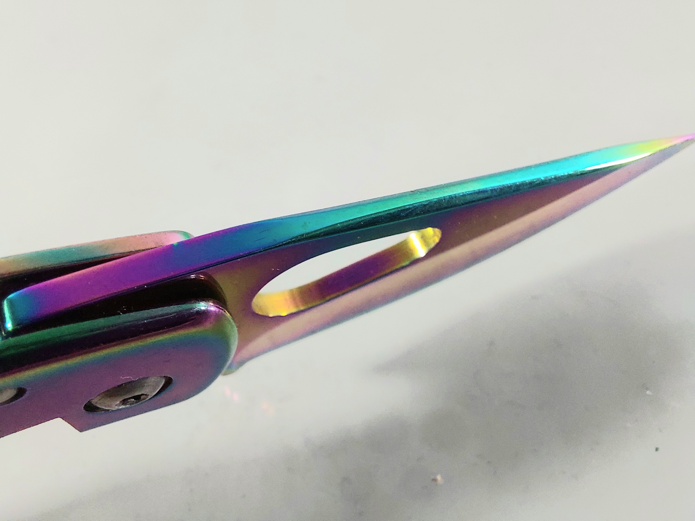 Малко сгъваемо джобно метално ножче F87 Rainbow Малко сгъваемо джобно метално ножче F87 Rainbow