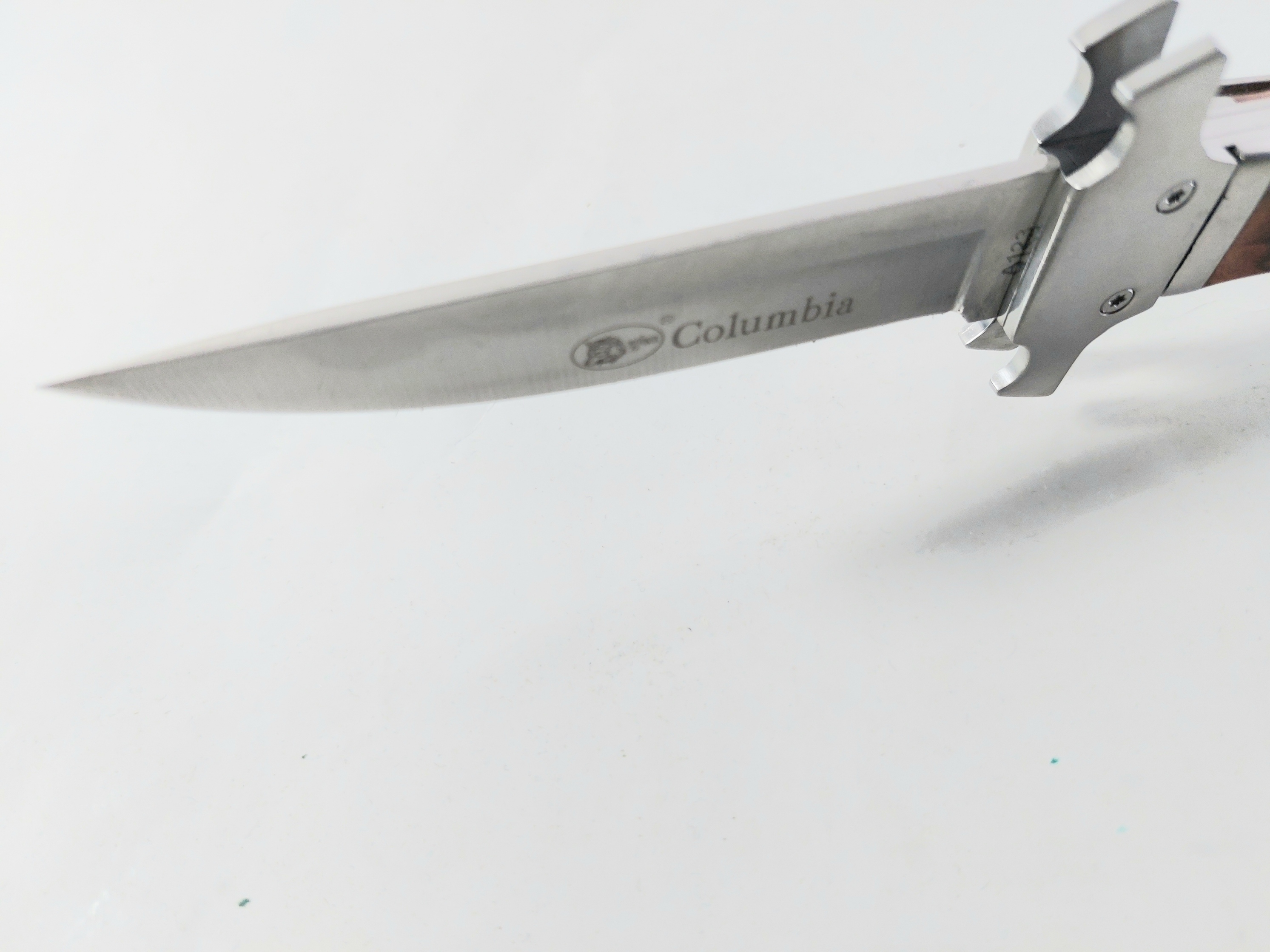 Columbia pocket knife A123 Сгъваем джобен нож с дръжка от дърво