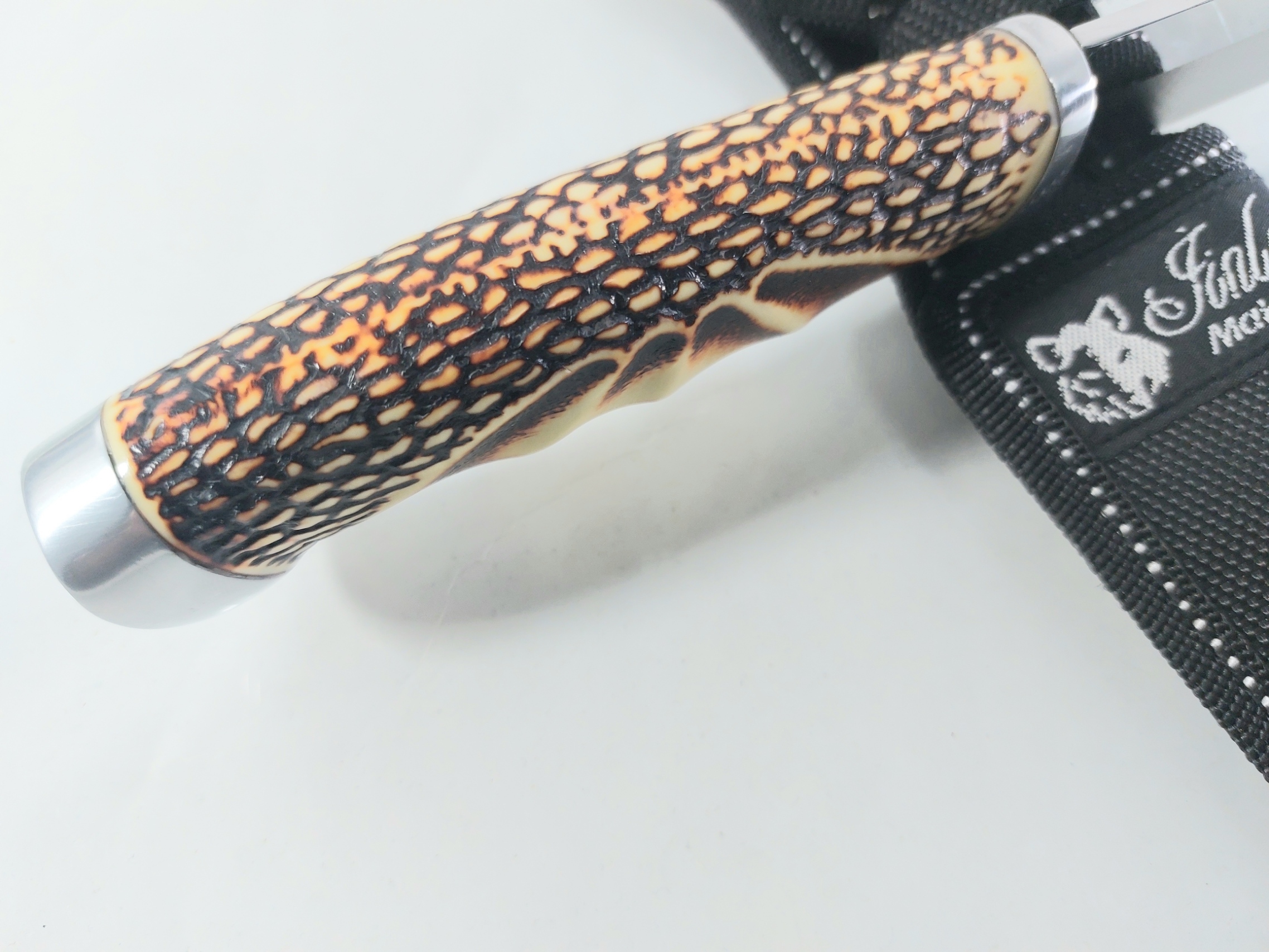 Великолепно балансиран ловен нож USA Columbia SA71 Hunting knife за Америсканския пазар