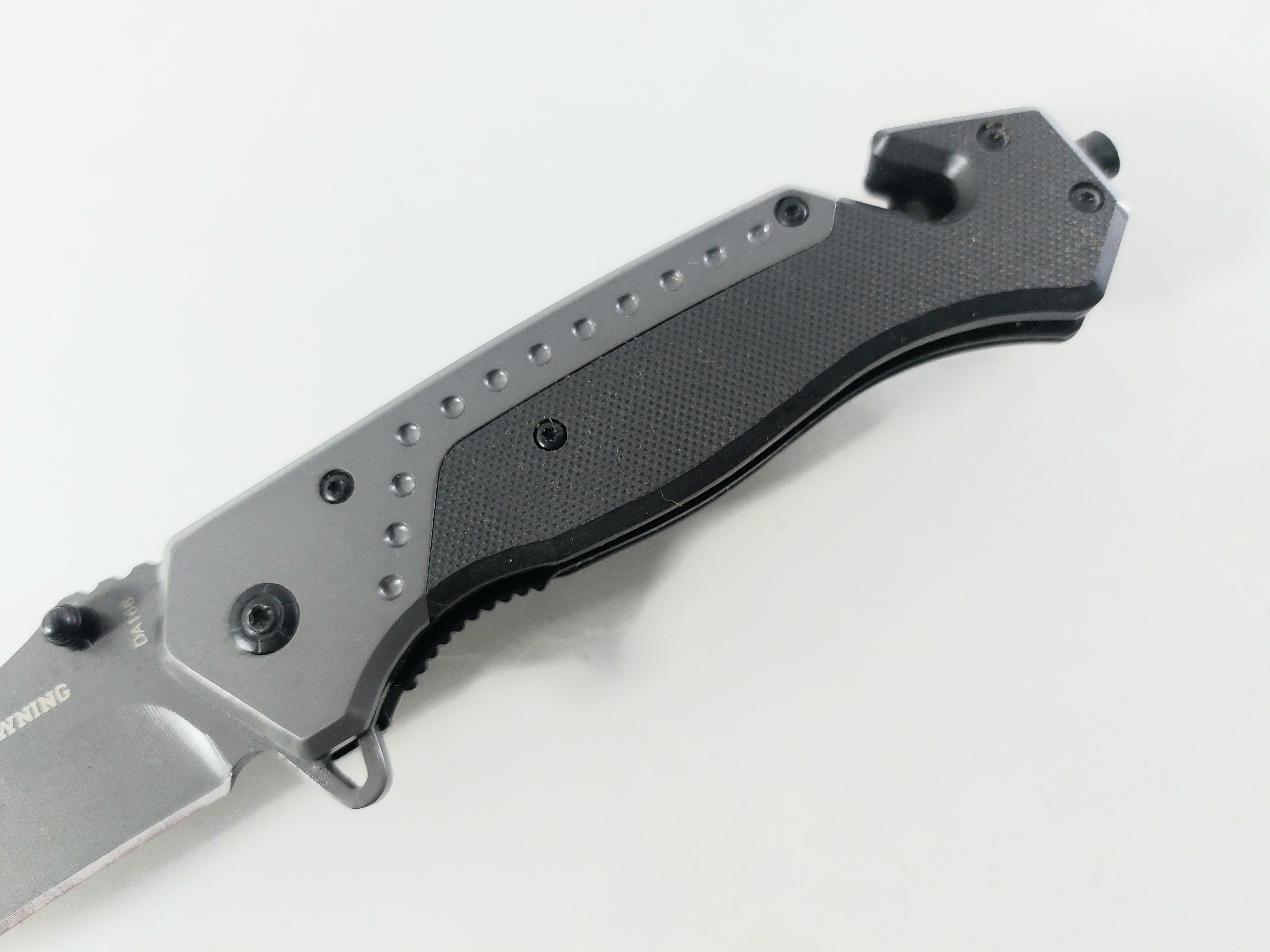 Browning DA166 - Сгъваем автоматичен нож с иноксово покритие на острието черни дръжки G10