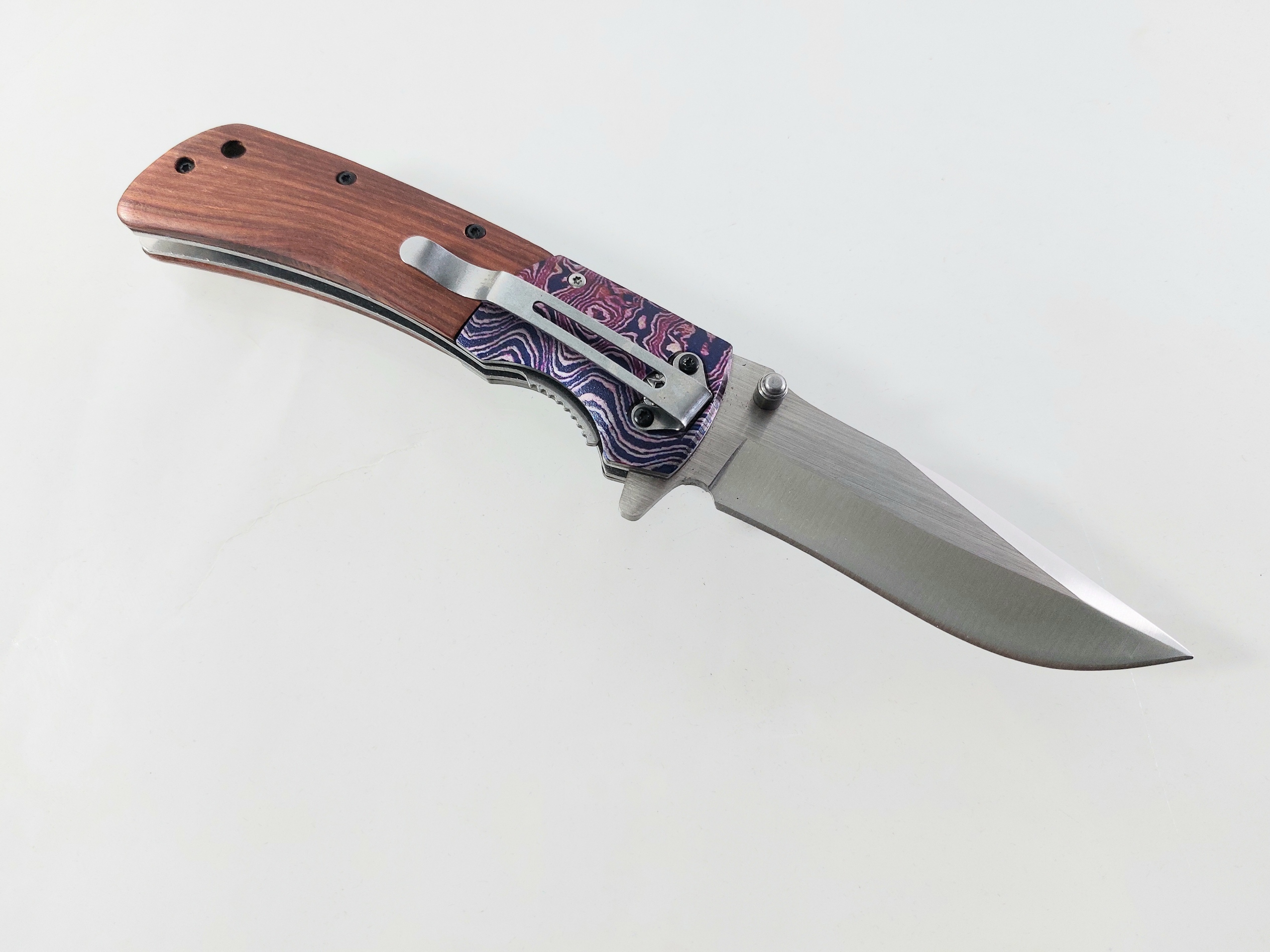 Browning DA142 - Сгъваем автоматичен масивен нож с дървени чирени ифлорални метални елементи