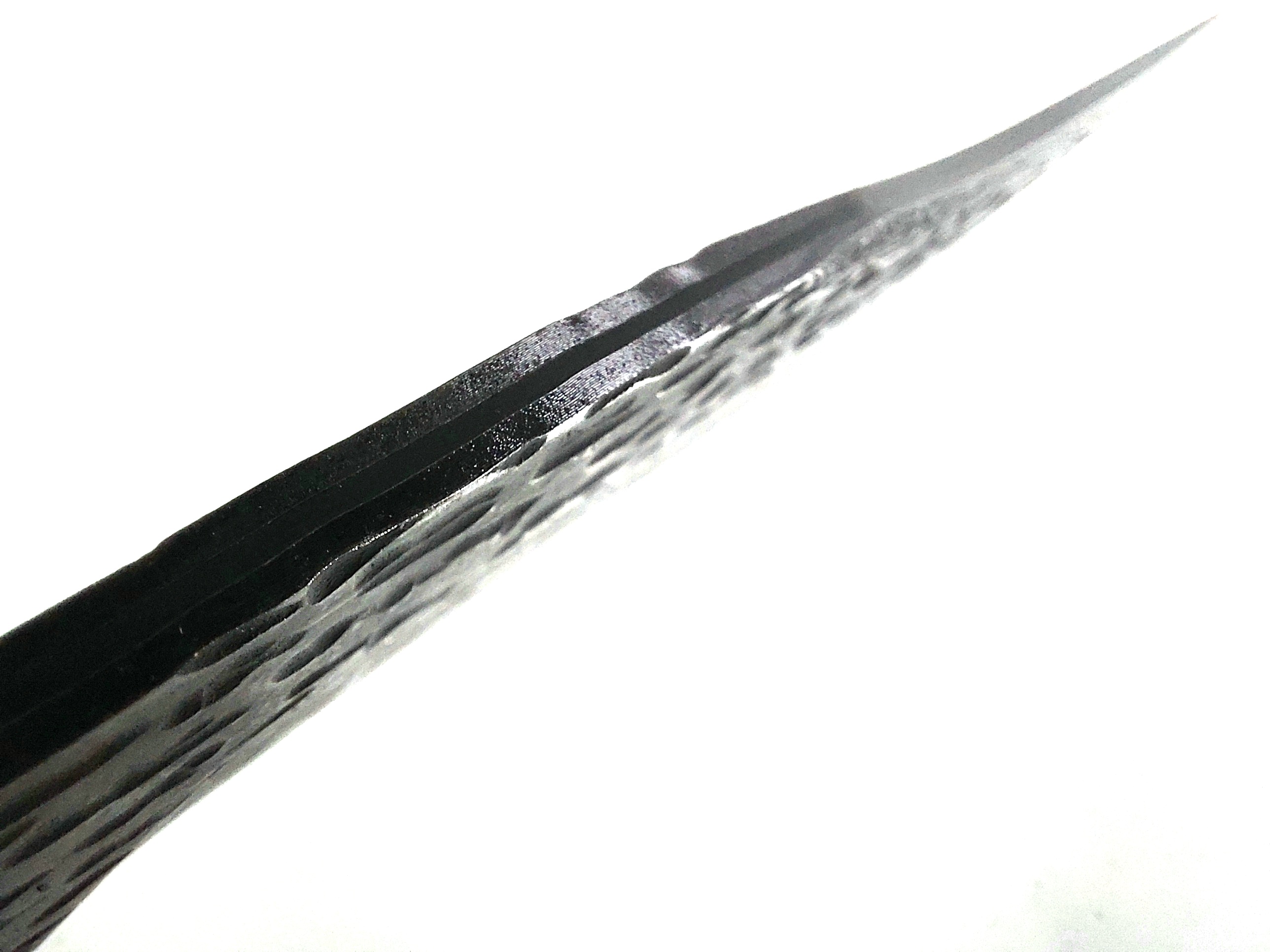 Ловен нож от дамаска стомана с абаносова дръжка