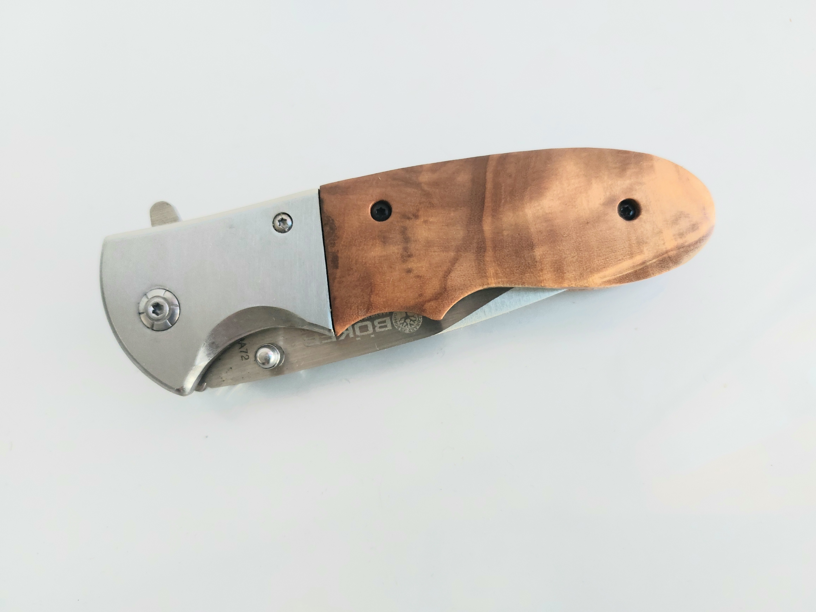Сгъваем автоматичен джобен нож с дървени чирени - Boker DA72 Сгъваем автоматичен джобен нож с дървени чирени - Boker DA72