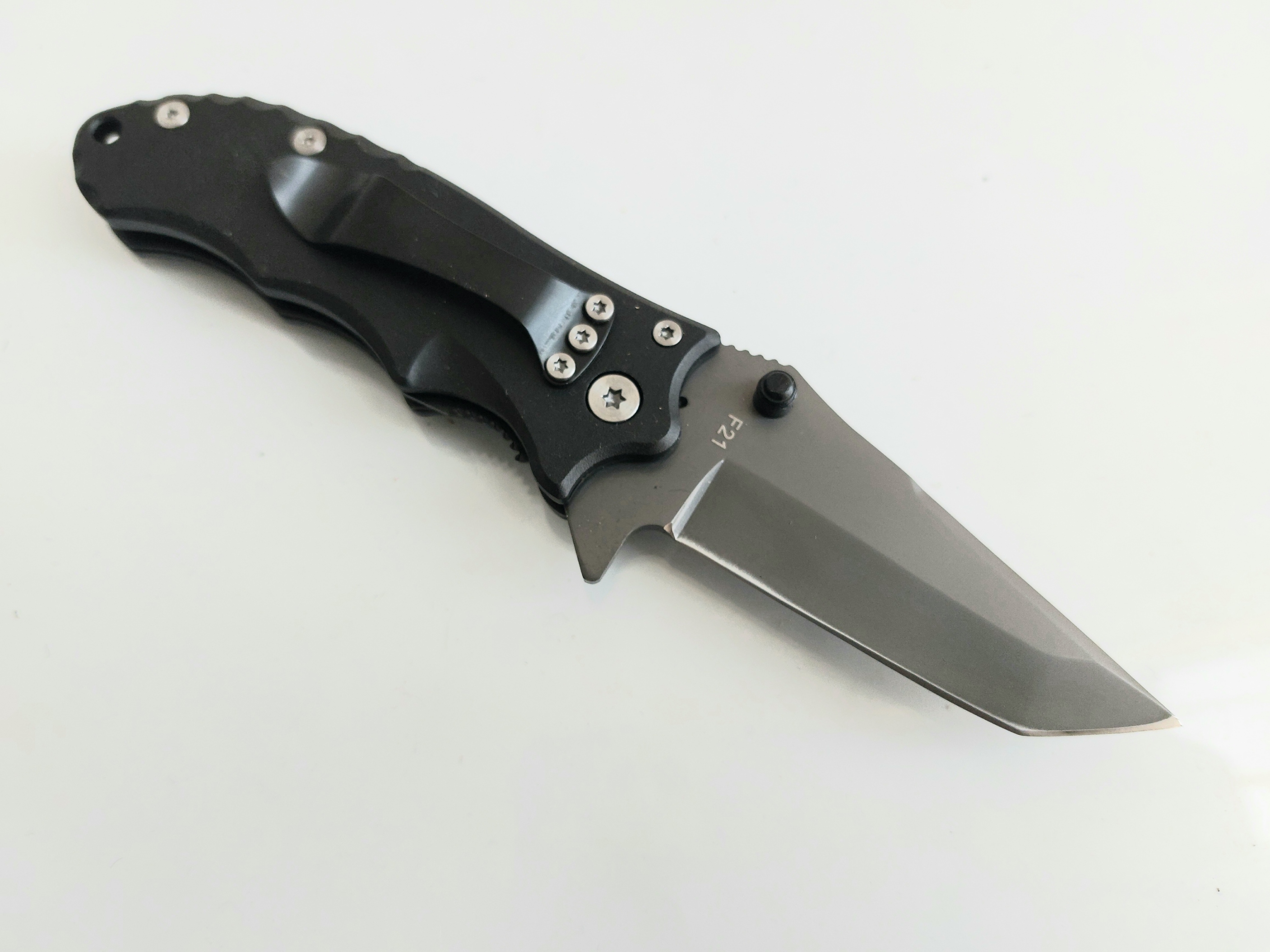 Сгъваем джобен нож с танто острие Benchmade F21 Сгъваем джобен нож с танто острие Benchmade F21