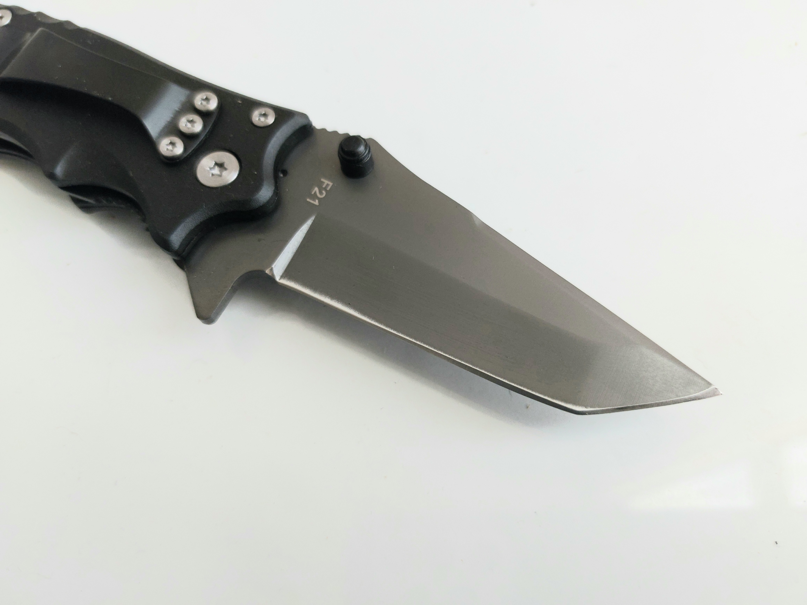 Сгъваем джобен нож с танто острие Benchmade F21 Сгъваем джобен нож с танто острие Benchmade F21