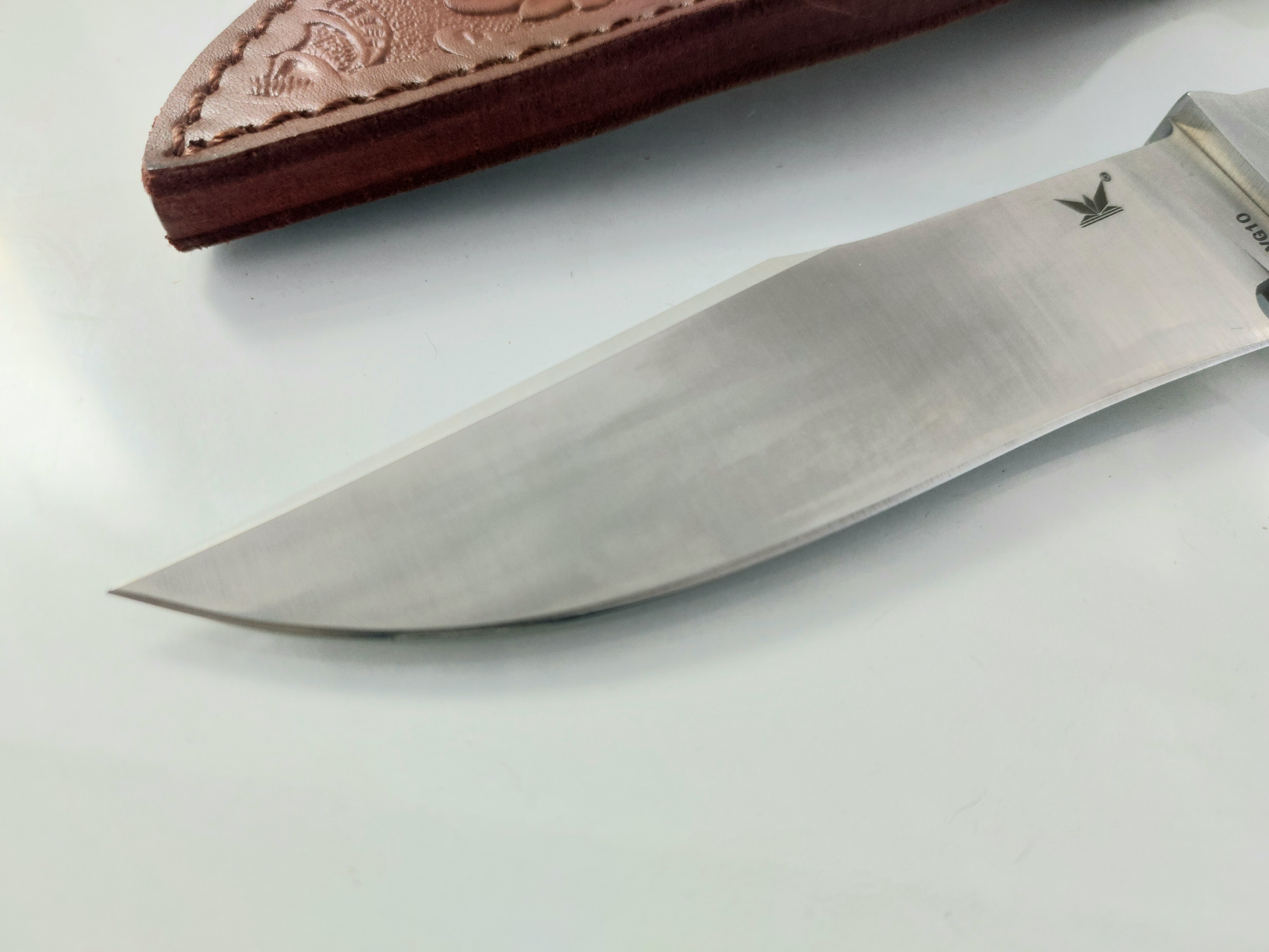 Ръчно направен ловен нож фултанг VG10 steel