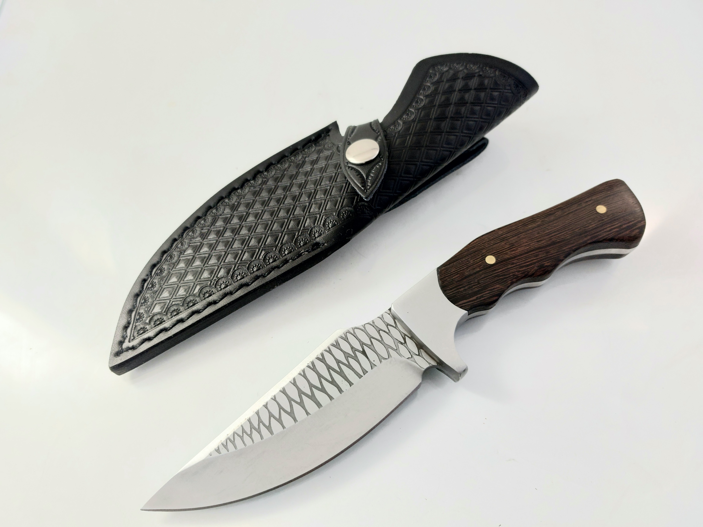 Ръчно направен ловен нож фултанг D2 steel