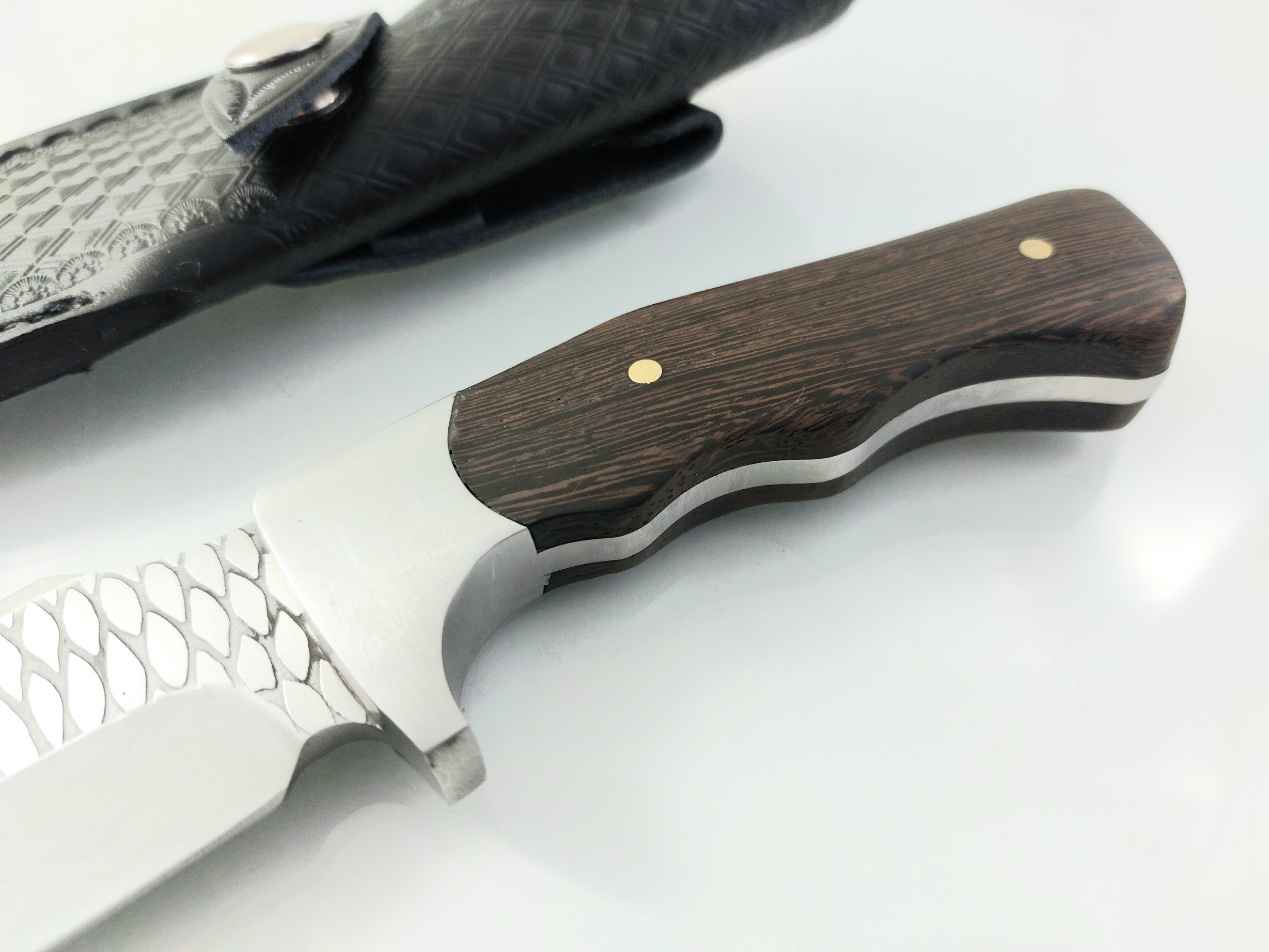 Ръчно направен ловен нож фултанг D2 steel