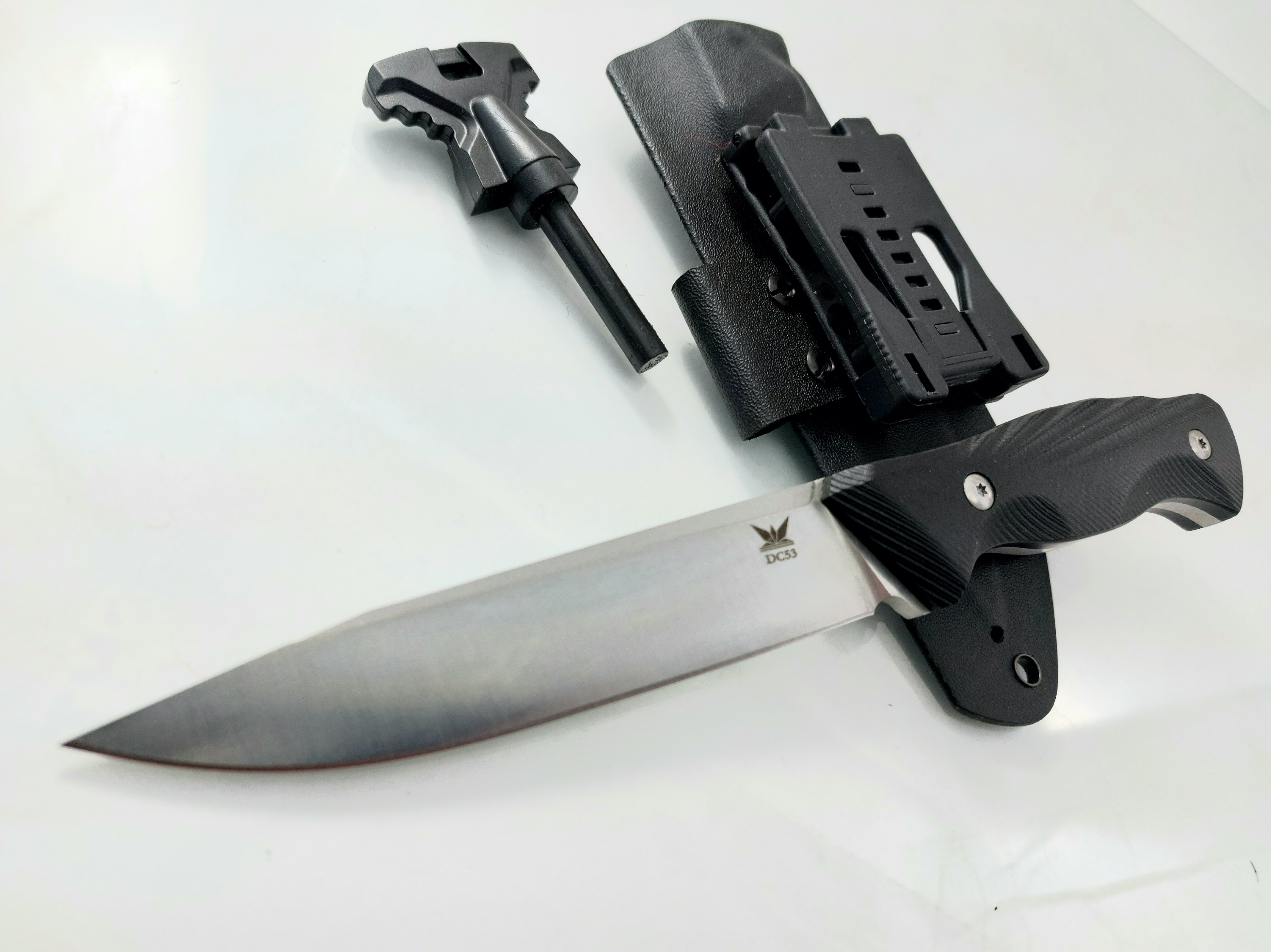 Ловен нож фултанг с Kydex калъф,магнезиева запалка DC53 Steel Military