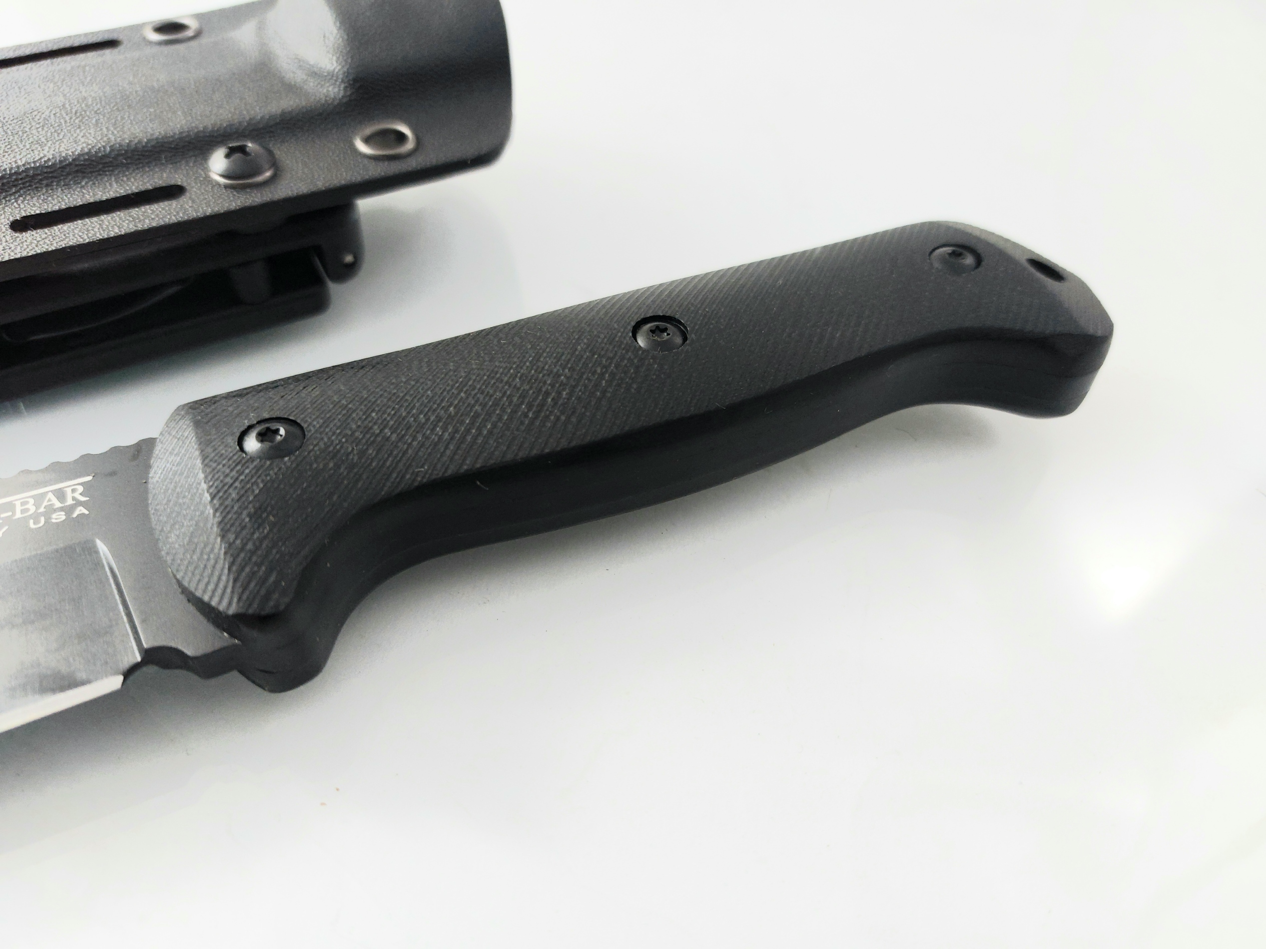 Ловен нож с черно тефлоново покритие ,фултанг с Kydex калъф, D2 Steel Military,Bk Tka-Bar
