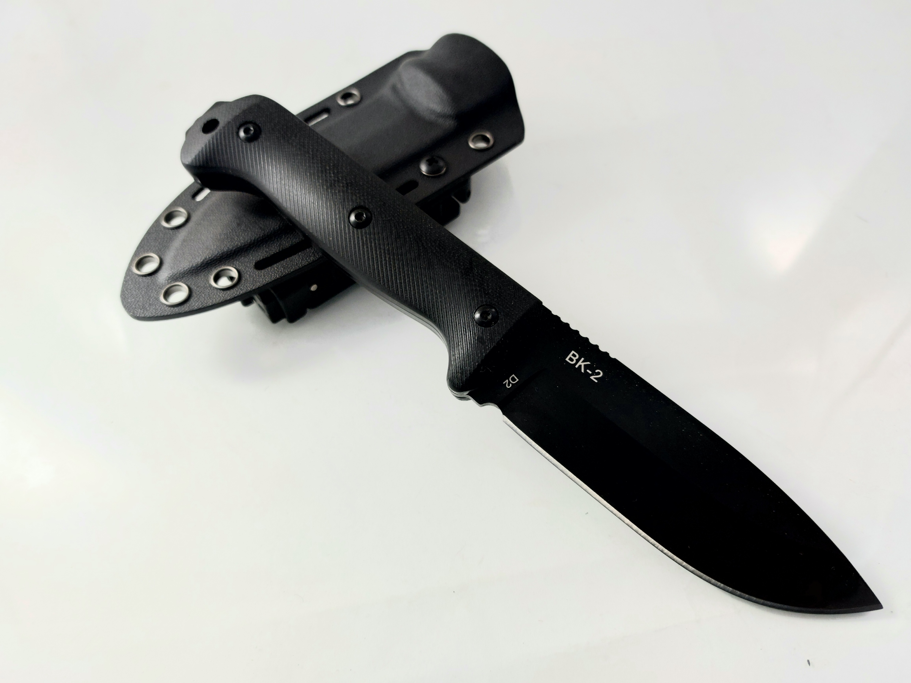 Ловен нож с черно тефлоново покритие ,фултанг с Kydex калъф, D2 Steel Military,Bk Tka-Bar