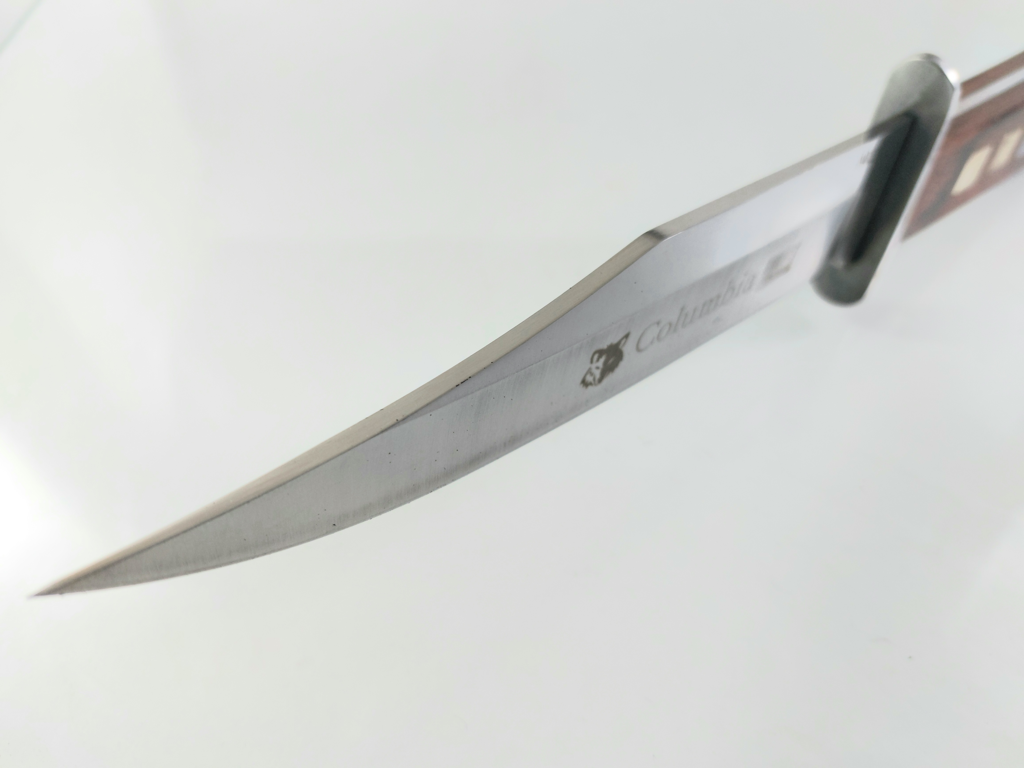 Ловен нож от масивна закалена стомана - Columbia A03