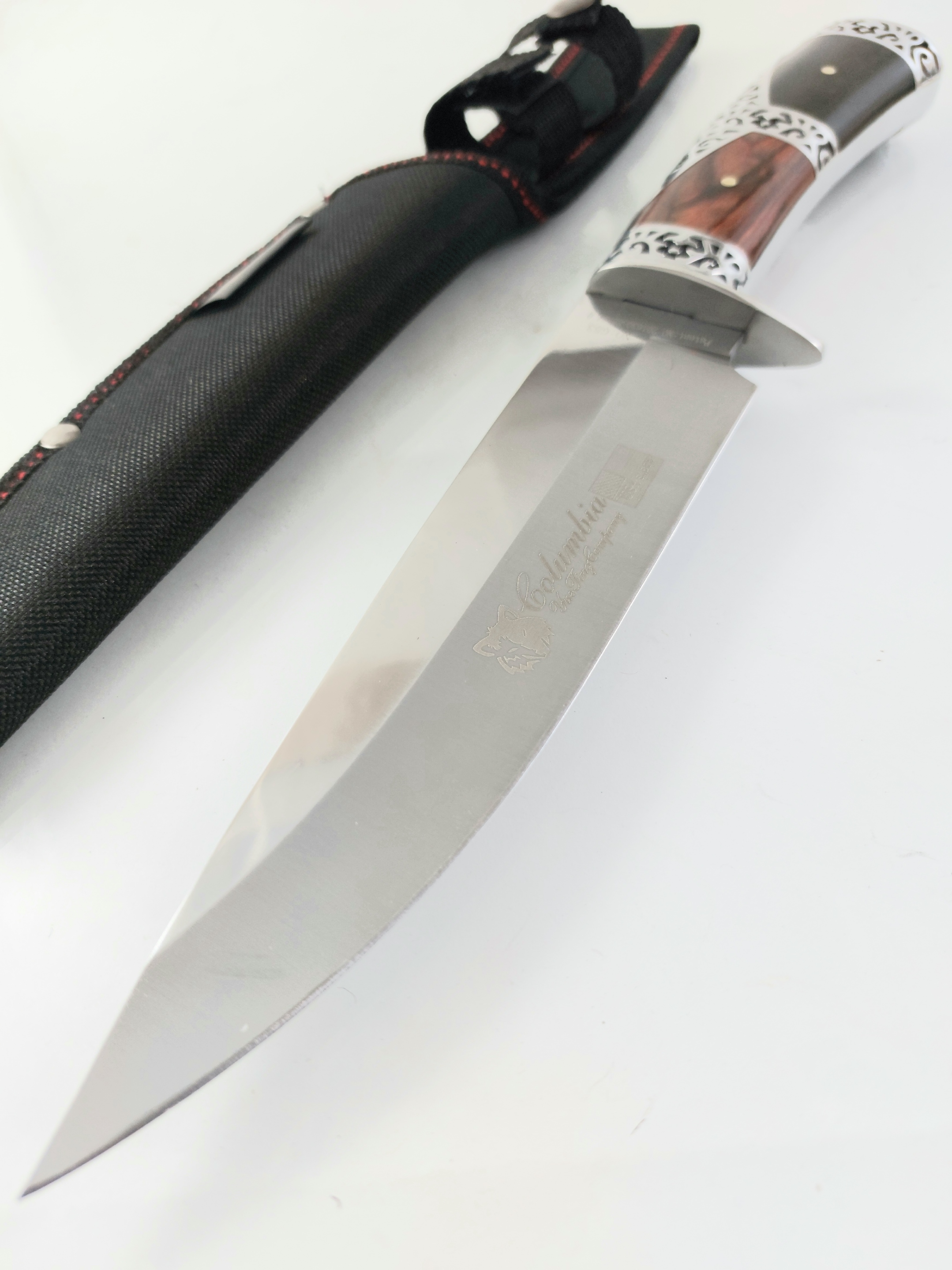 Ловен нож от масивна закалена стомана - Columbia G 53