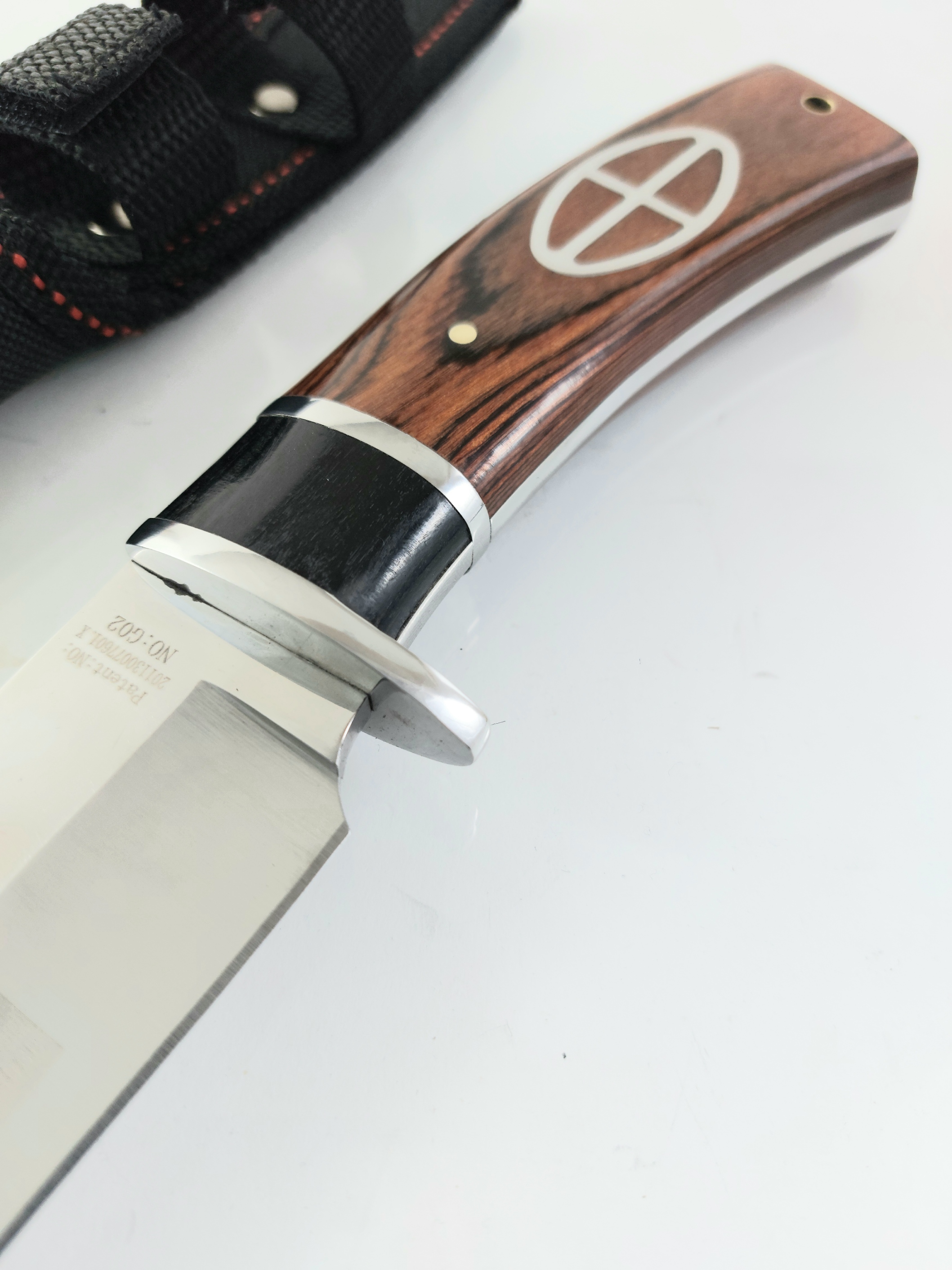 Ловен нож от масивна закалена стомана - Columbia G02