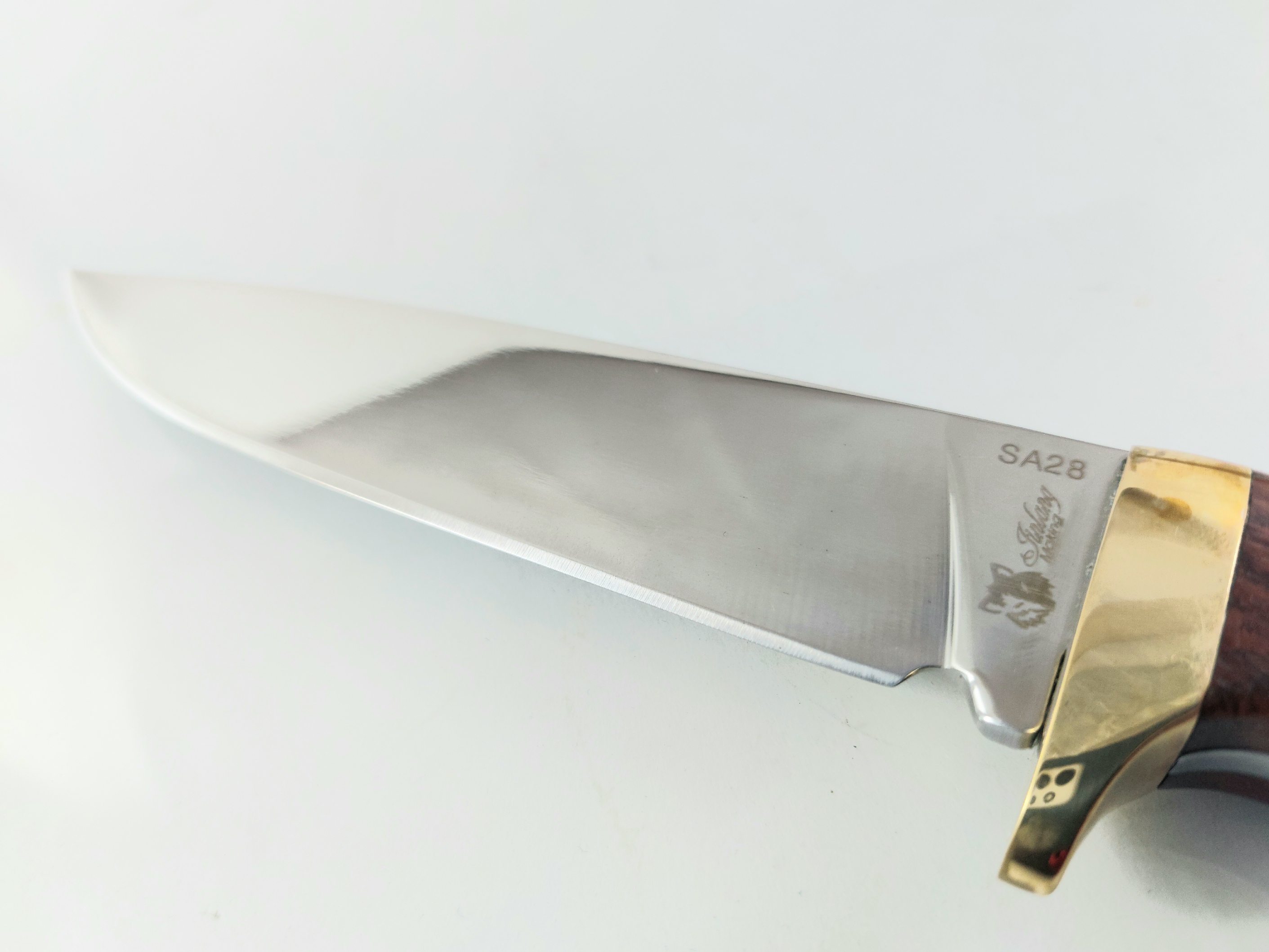 Ловен нож от масивна закалена стомана - Columbia SA28