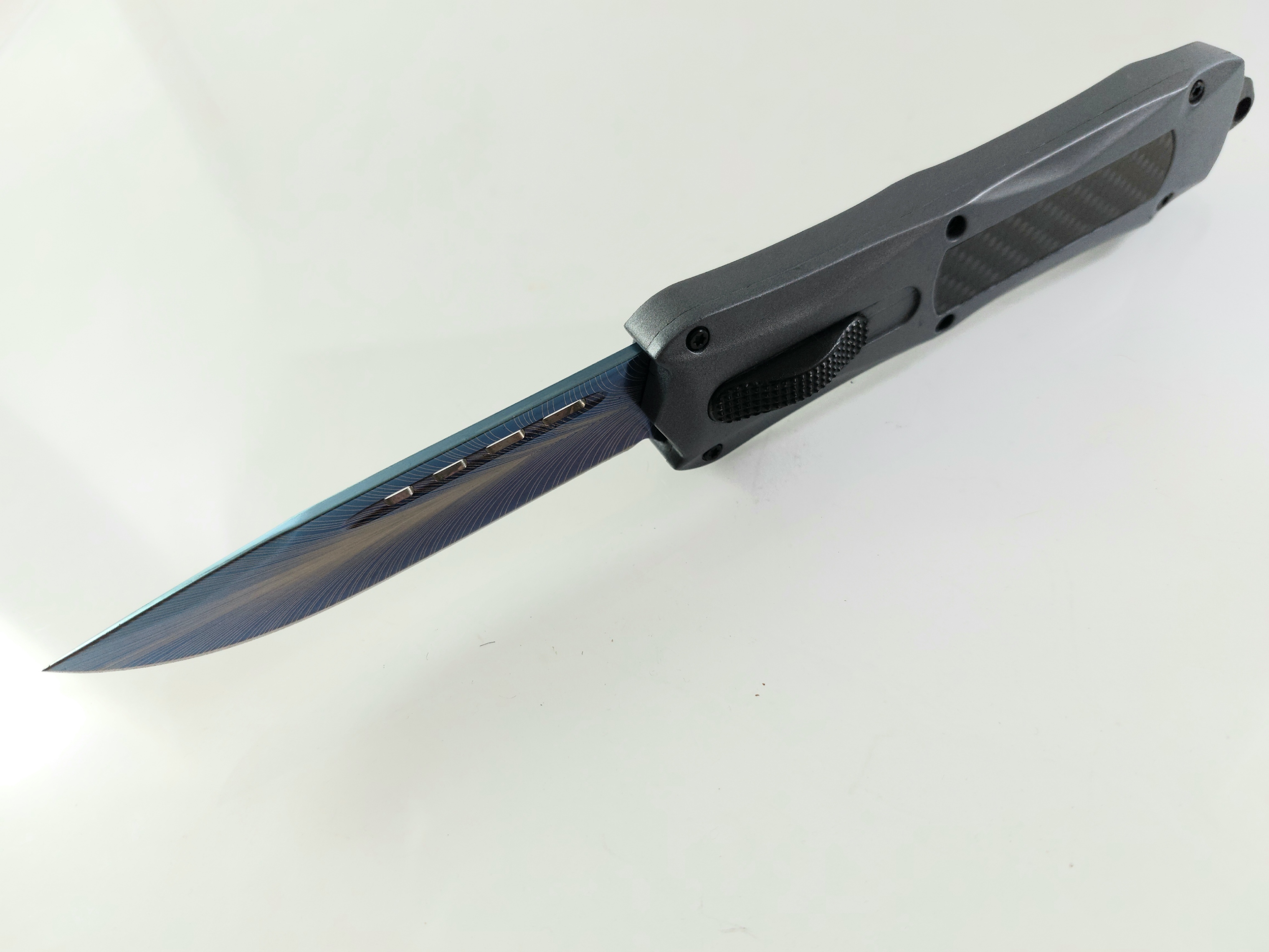 Microtech Blue Blade OTF- сгъваем автоматичен нож  с клипс и калъф